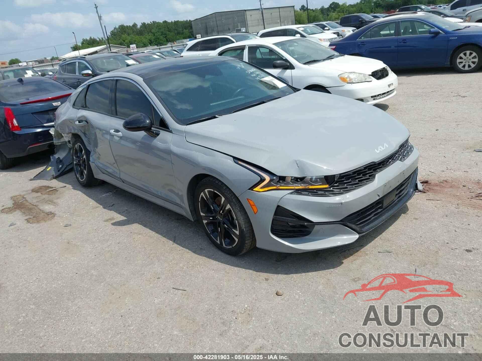 KIA K5 2023 - 5XXG64J28PG182317