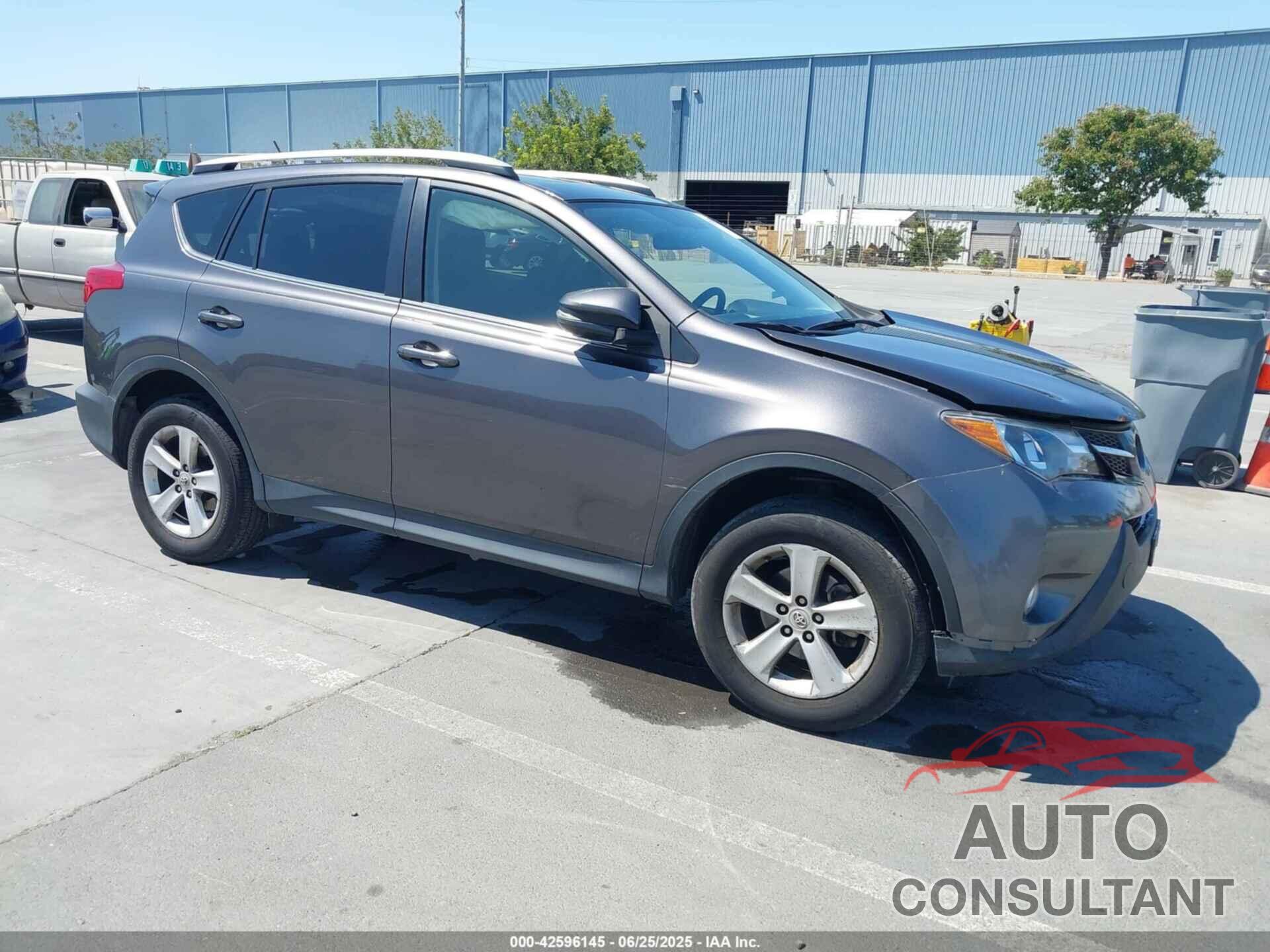 TOYOTA RAV4 2013 - JTMRFREV5D5022437