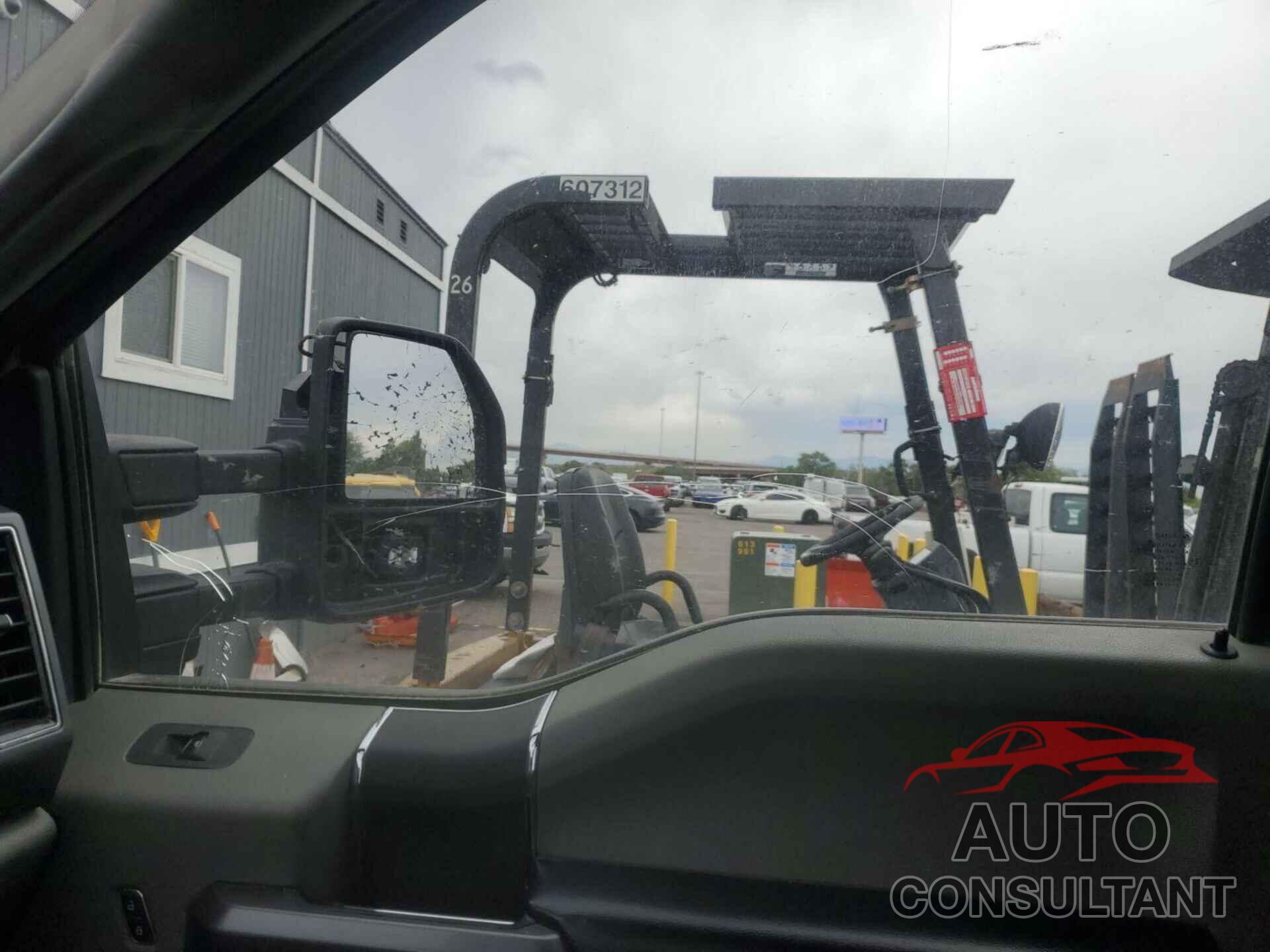 FORD F-350 2019 - 1FT8W3B67KED87155