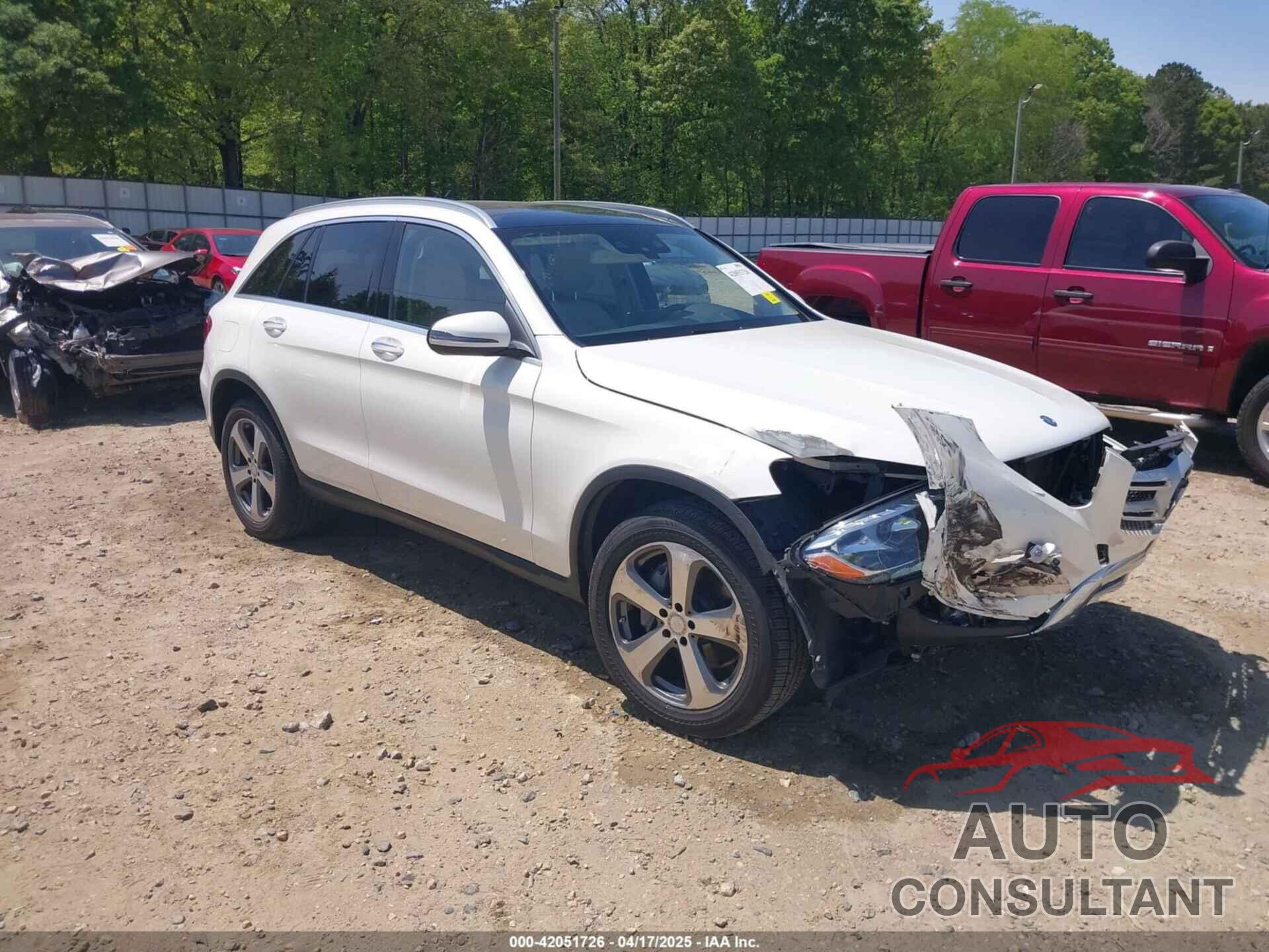 MERCEDES-BENZ GLC 300 2016 - WDC0G4KB3GF055710