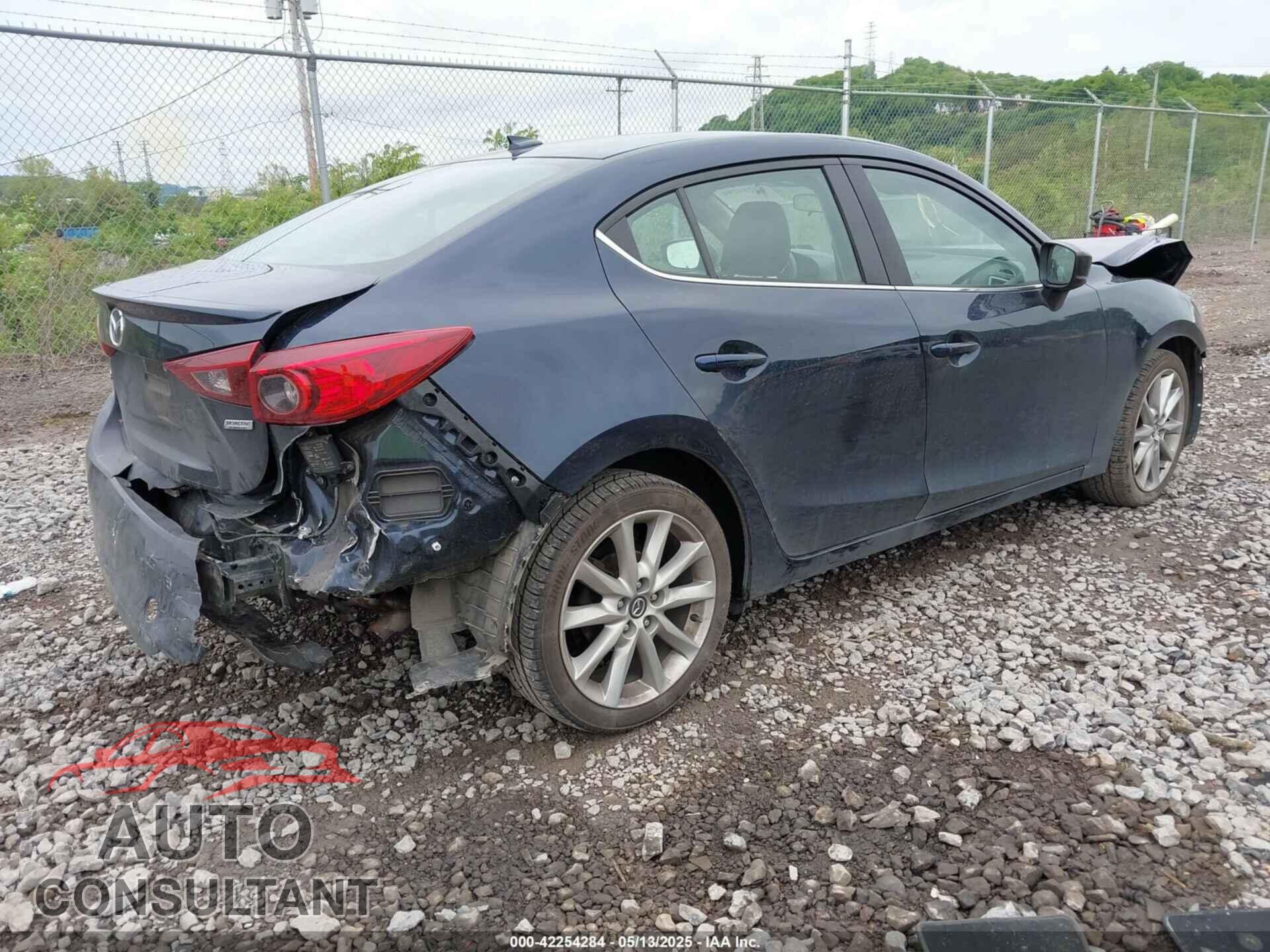 MAZDA MAZDA3 2017 - 3MZBN1V70HM112308