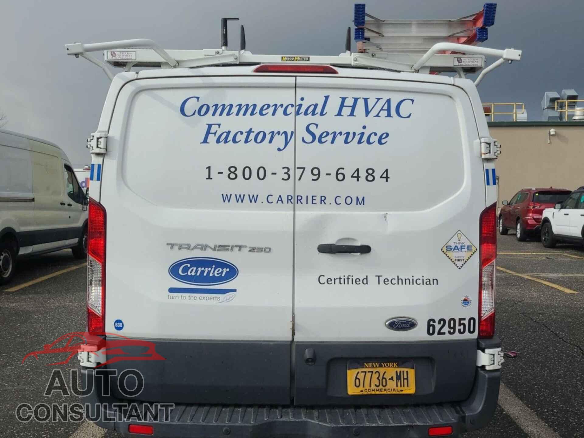 FORD TRANSIT-250 2015 - 1FTNR1YM3FKB32983