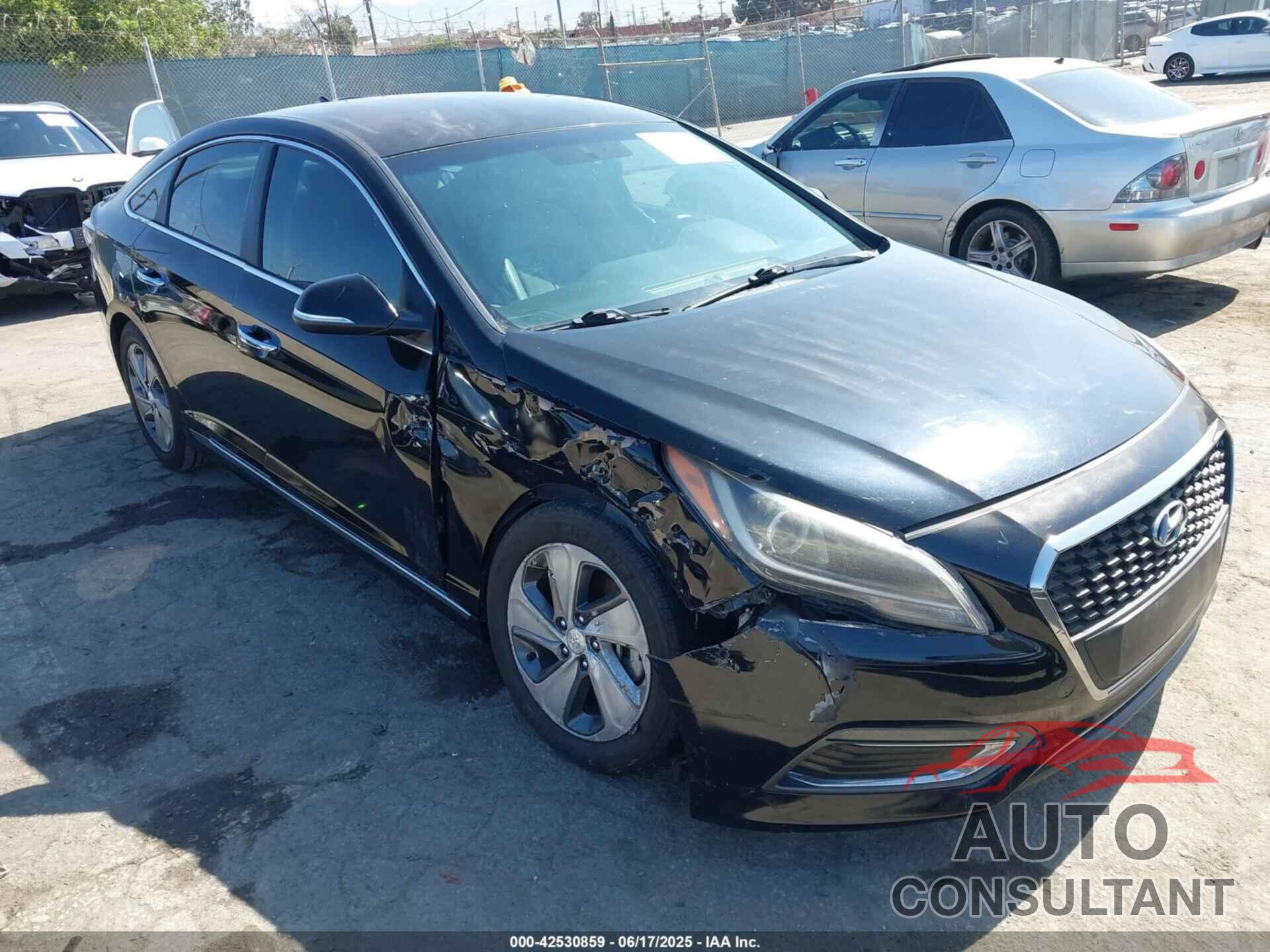 HYUNDAI SONATA HYBRID 2017 - KMHE34L16HA047012