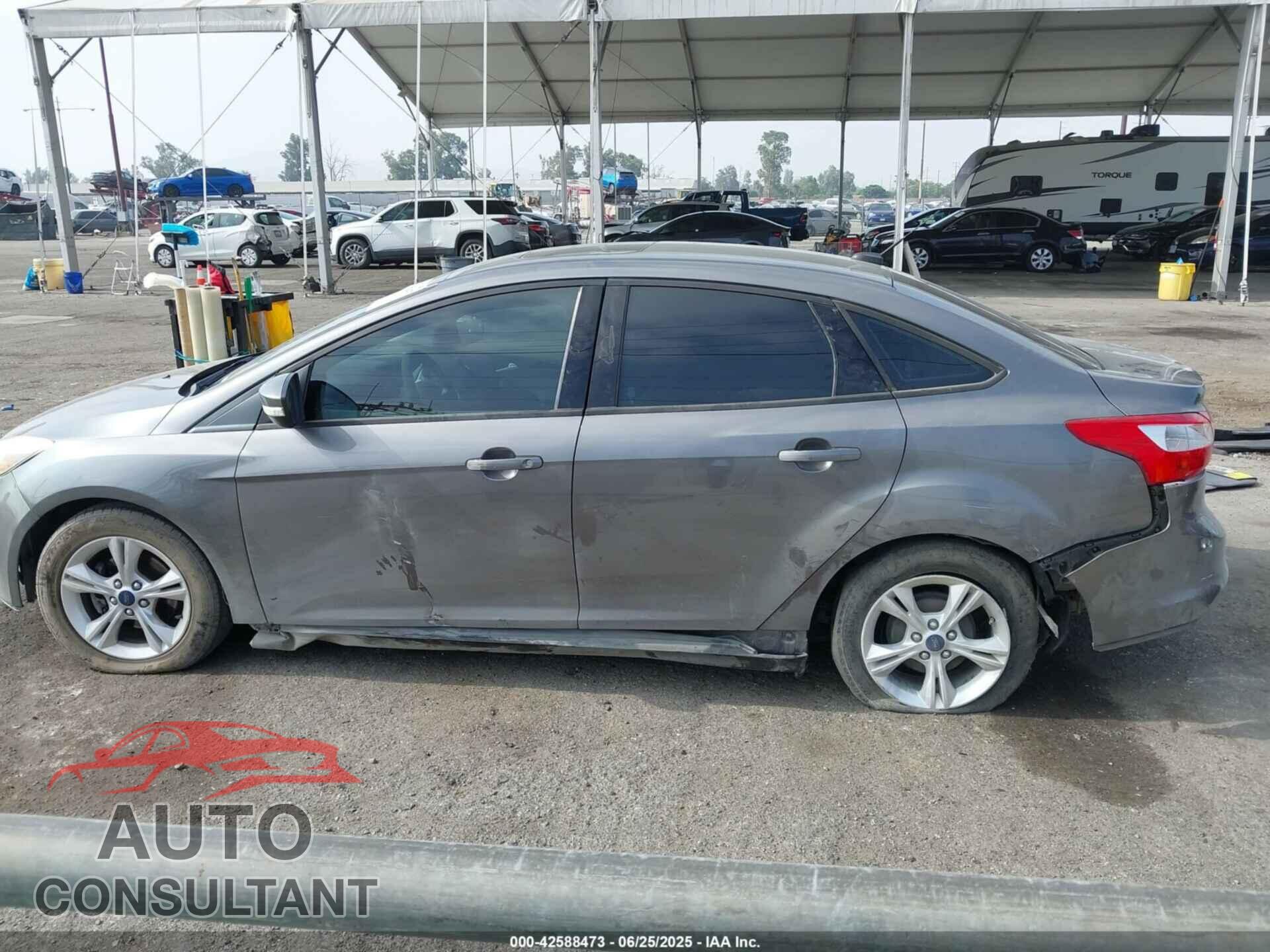 FORD FOCUS 2014 - 1FADP3F27EL301769