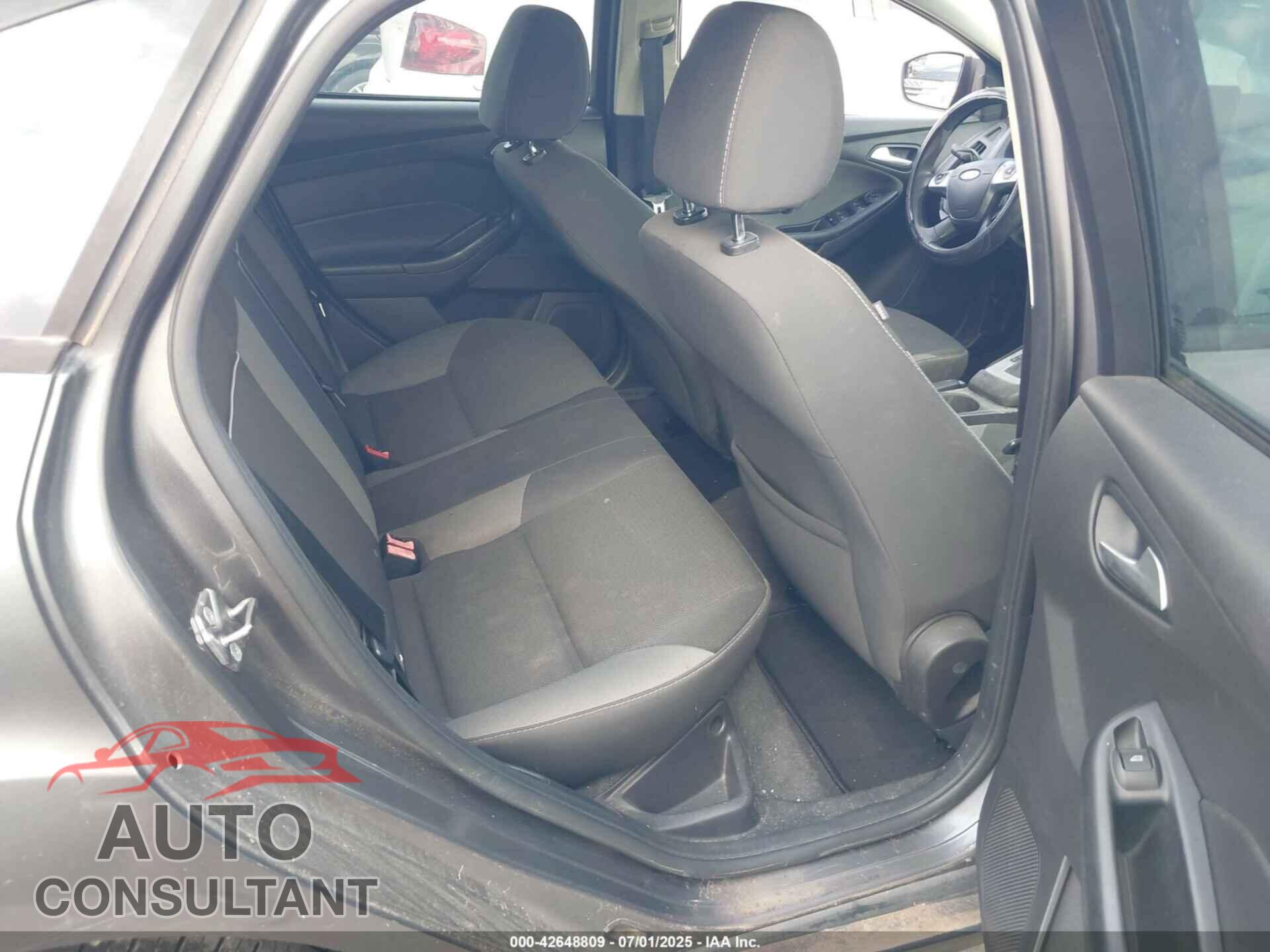FORD FOCUS 2013 - 1FADP3F21DL286023