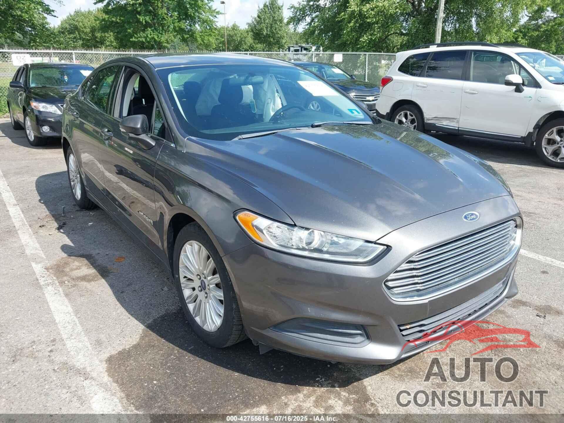 FORD FUSION HYBRID 2016 - 3FA6P0LU6GR318211