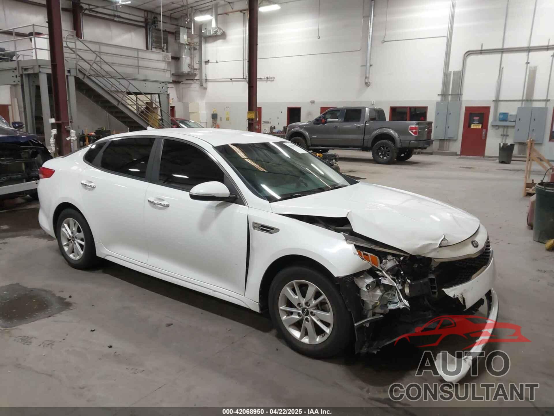 KIA OPTIMA 2018 - 5XXGT4L38JG212678
