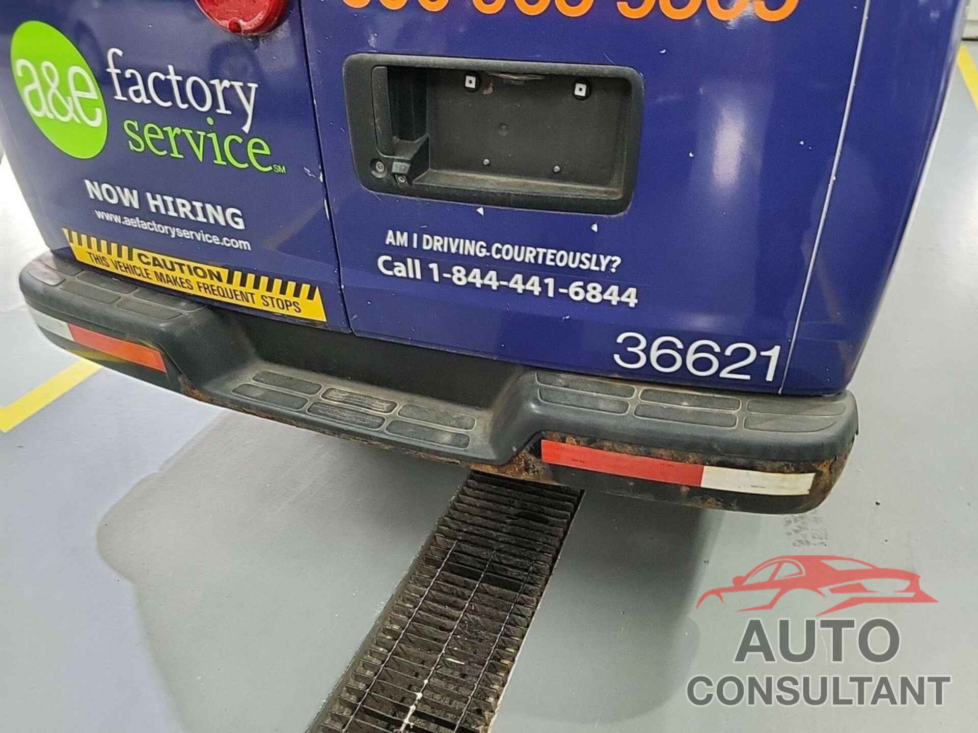 CHEVROLET EXPRESS G1500 2013 - 1GCSGAFX8D1167401