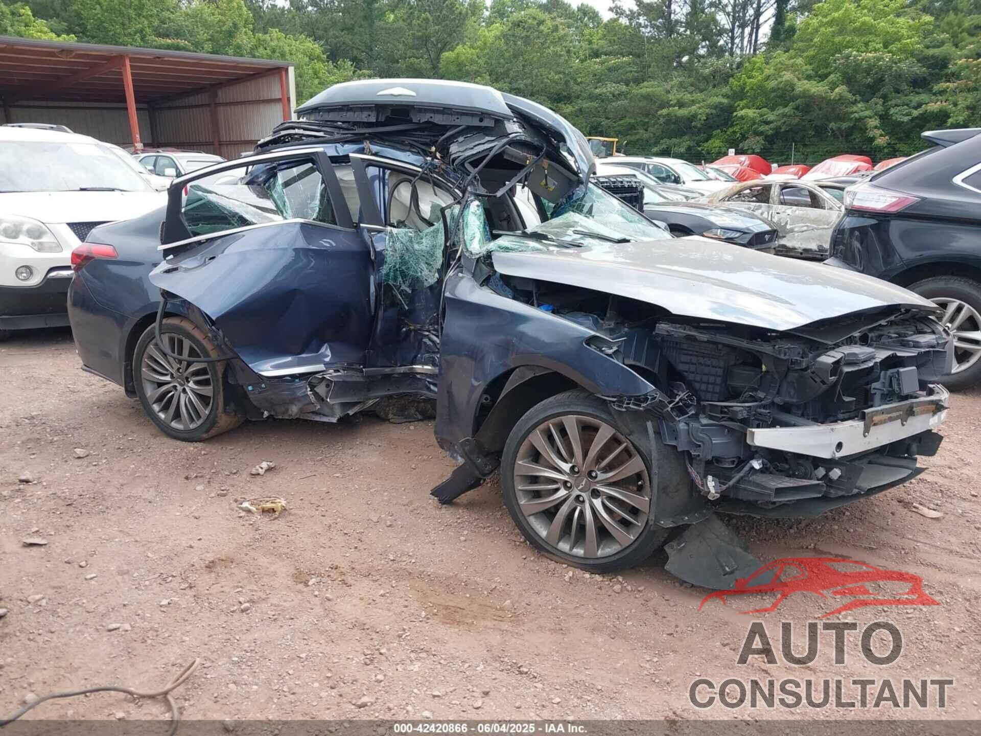 HYUNDAI GENESIS 2015 - KMHGN4JF4FU066719