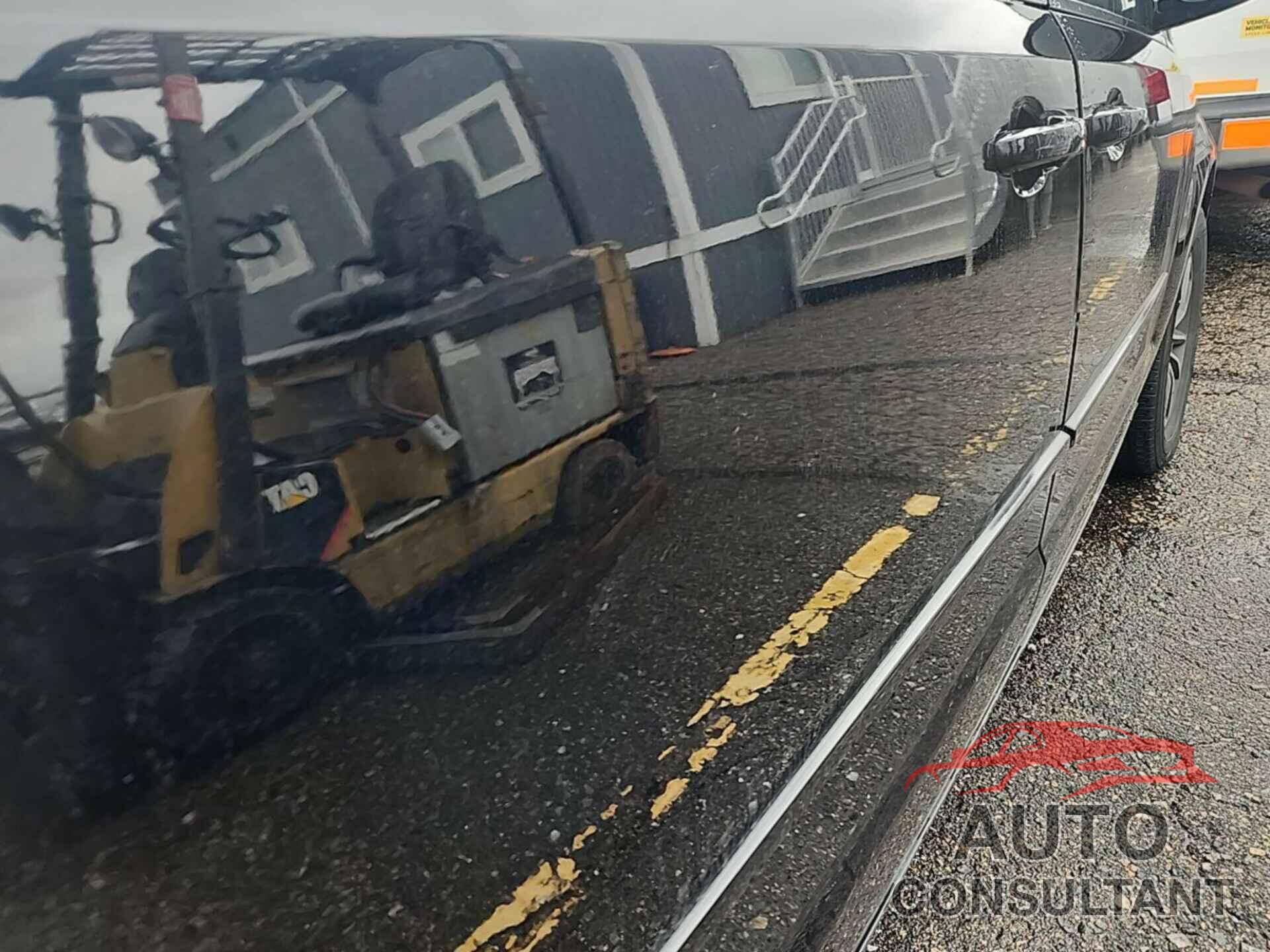 DODGE GRAND CARAVAN 2017 - 2C4RDGCG8HR617385