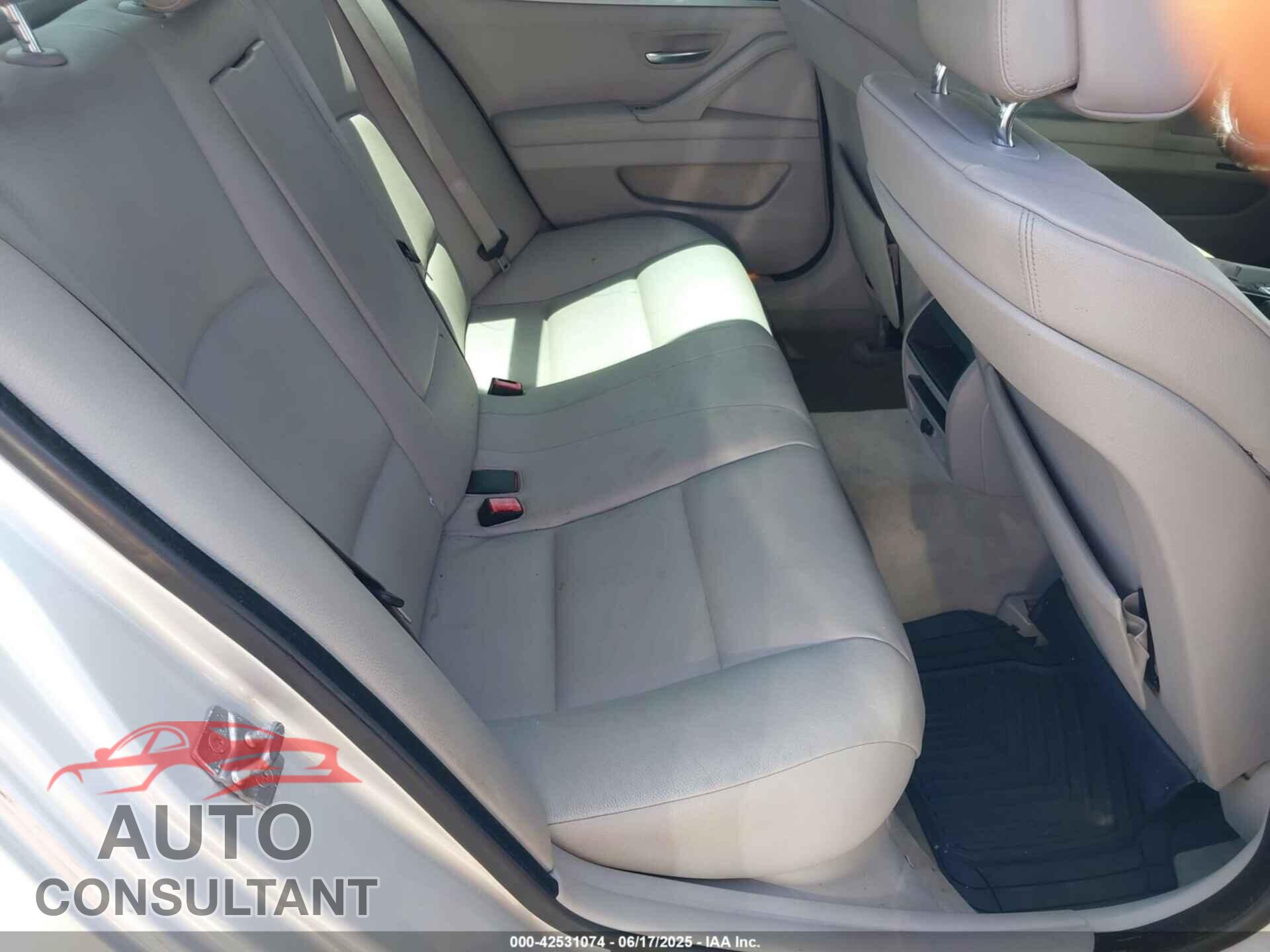 BMW 528I 2012 - WBAXG5C53CDX02404
