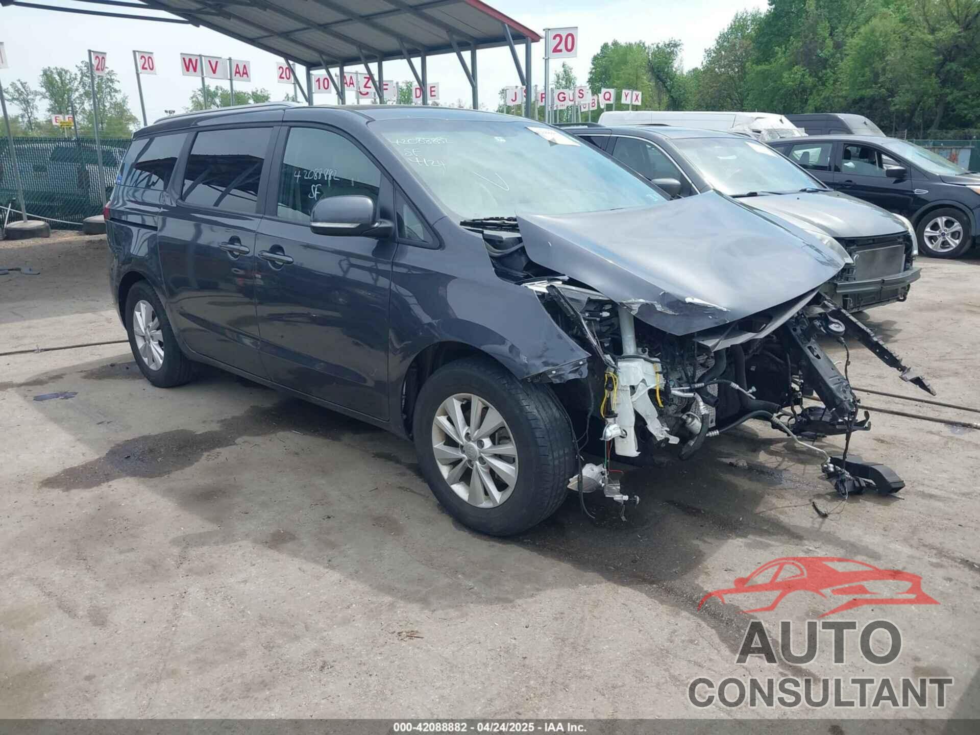 KIA SEDONA 2017 - KNDMB5C12H6308244
