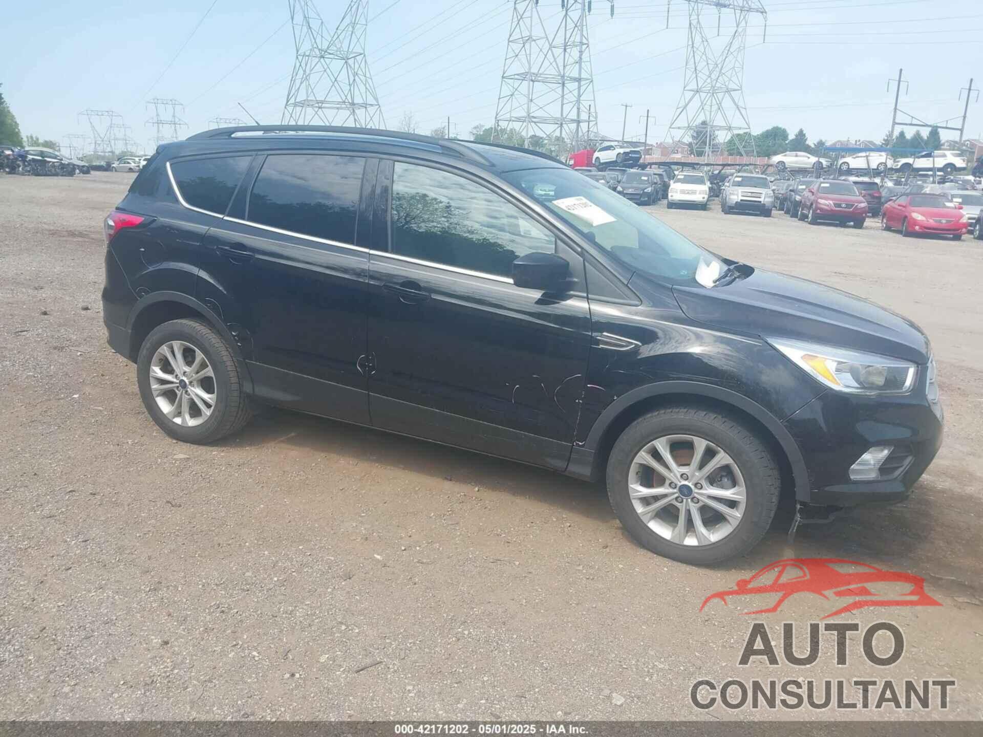 FORD ESCAPE 2018 - 1FMCU0GD8JUD05911