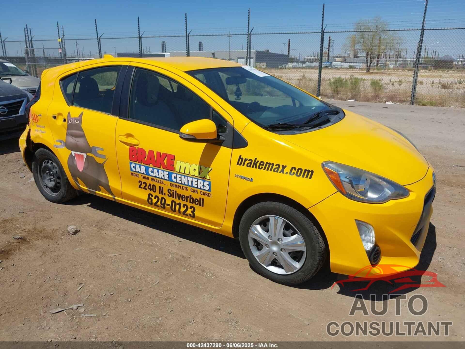 TOYOTA PRIUS C 2015 - JTDKDTB34F1088656