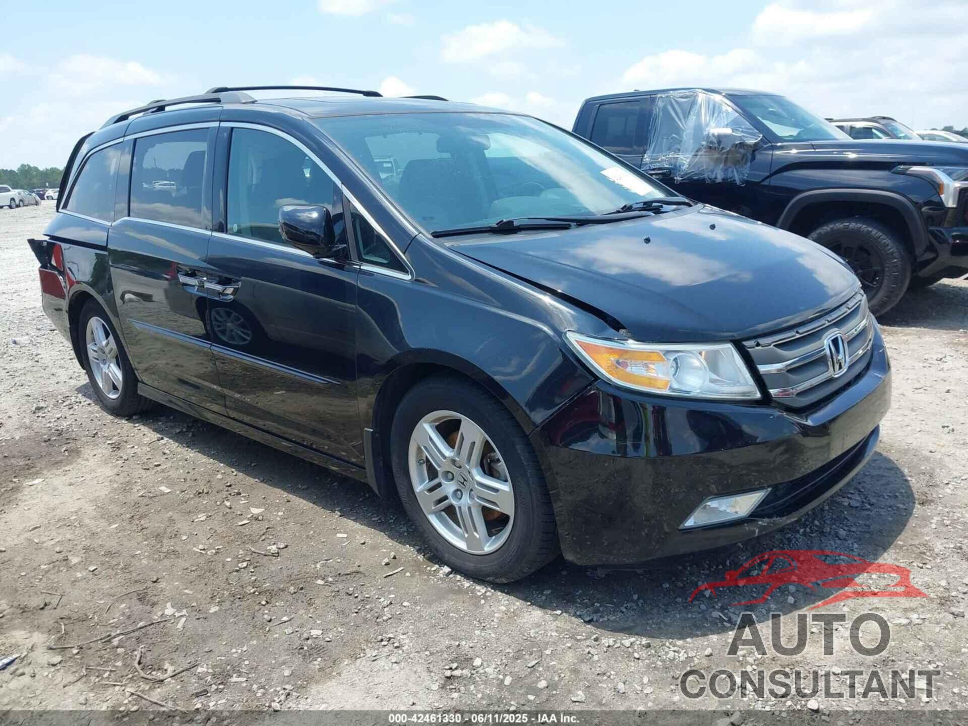 HONDA ODYSSEY 2013 - 5FNRL5H92DB013323