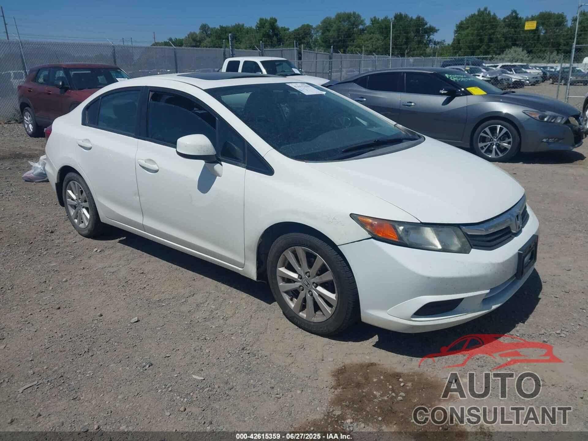 HONDA CIVIC 2012 - 2HGFB2F89CH588950