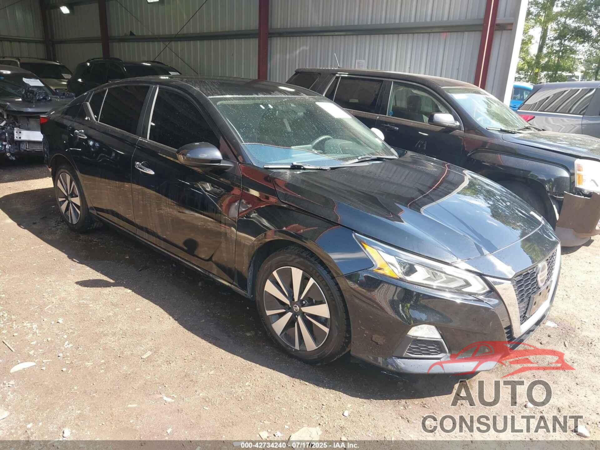NISSAN ALTIMA 2021 - 1N4BL4DV2MN311537