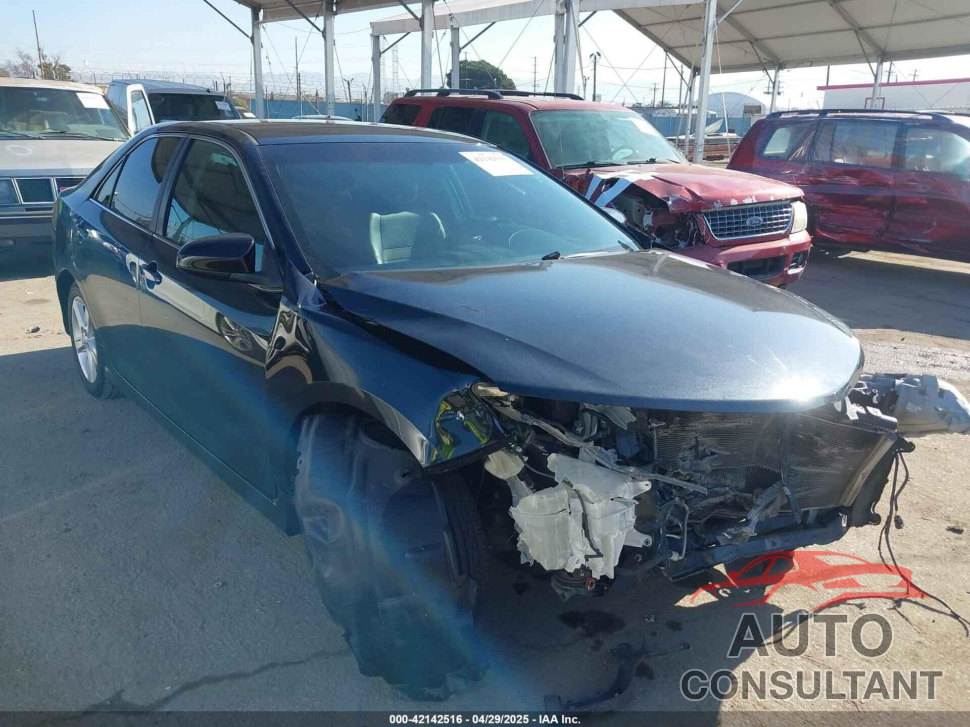 TOYOTA CAMRY 2013 - 4T1BF1FK6DU261519