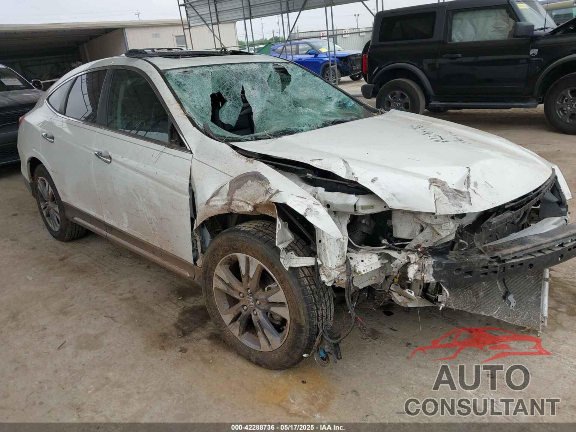 HONDA CROSSTOUR 2015 - 5J6TF2H54FL001158