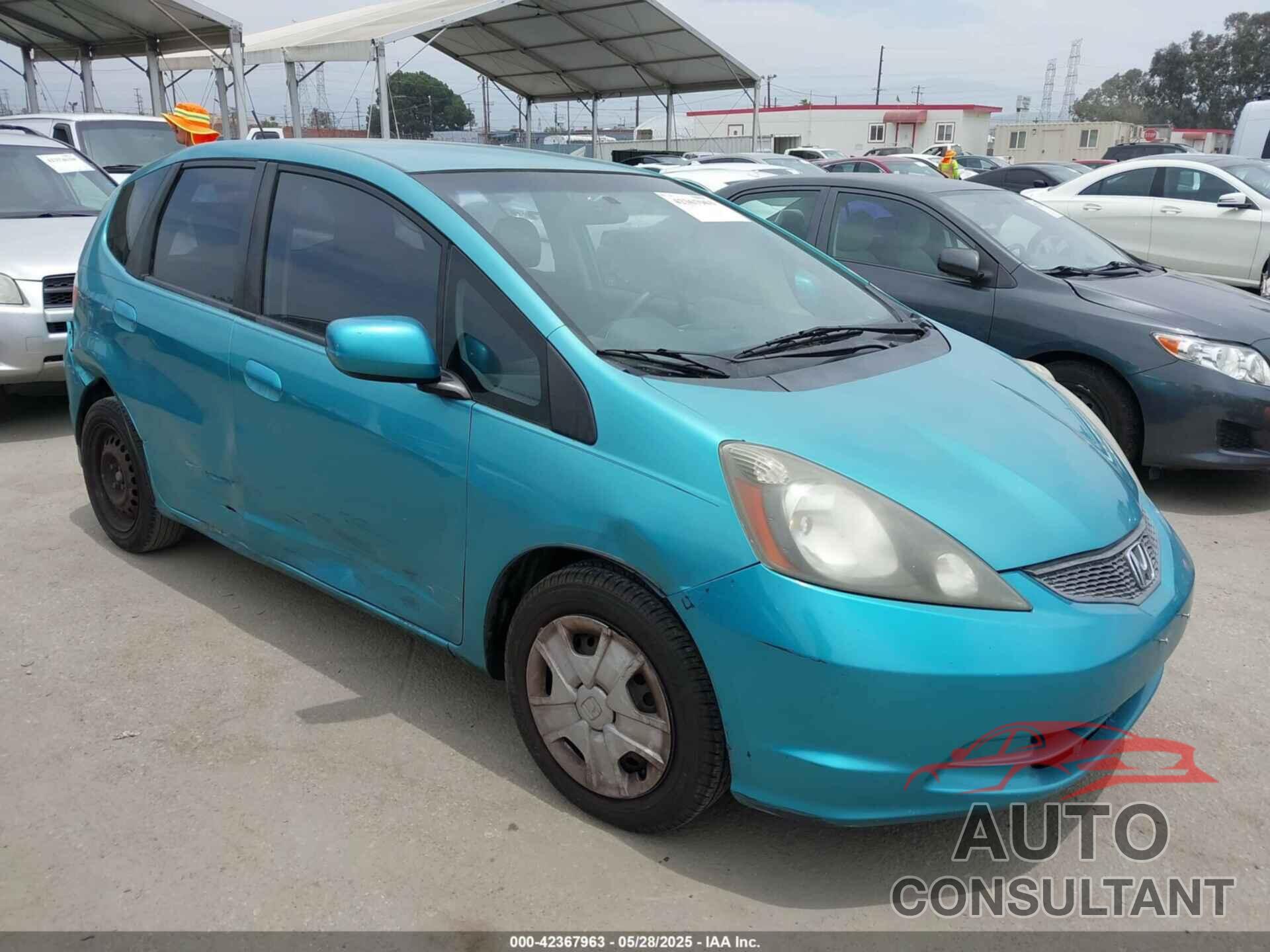 HONDA FIT 2013 - JHMGE8H3XDC027464