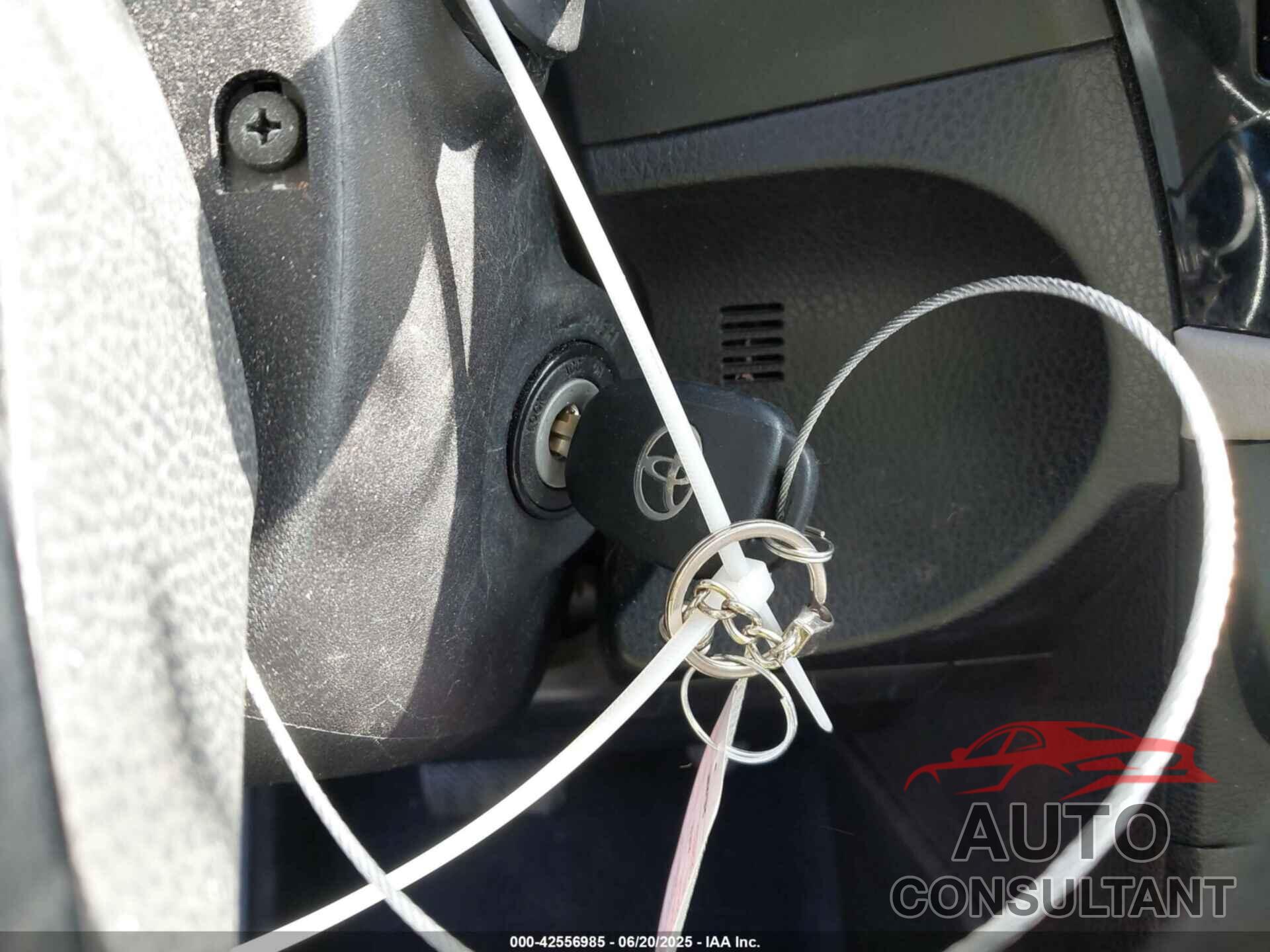 TOYOTA COROLLA 2016 - 5YFBURHE1GP411067