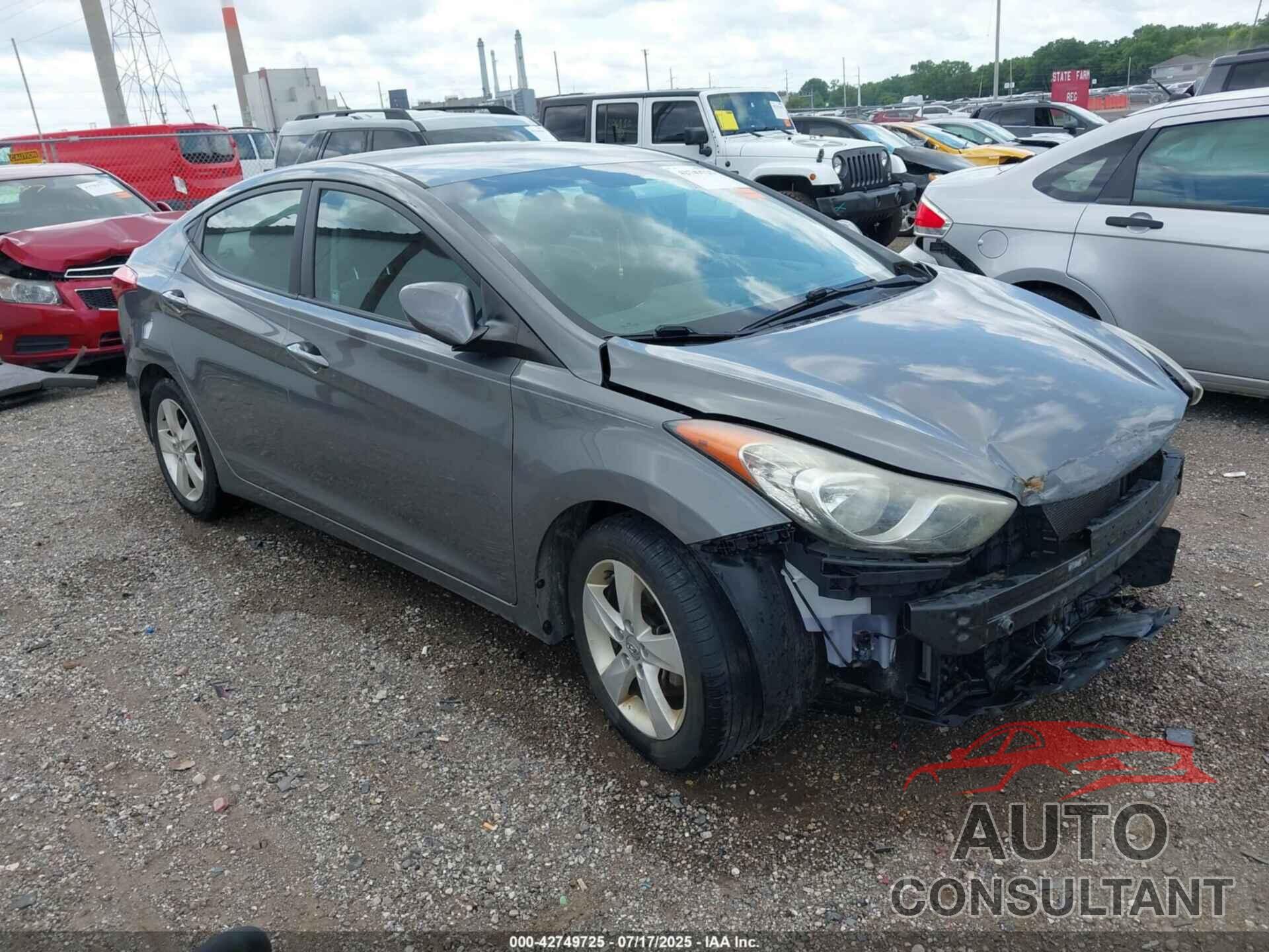 HYUNDAI ELANTRA 2013 - 5NPDH4AE3DH157459