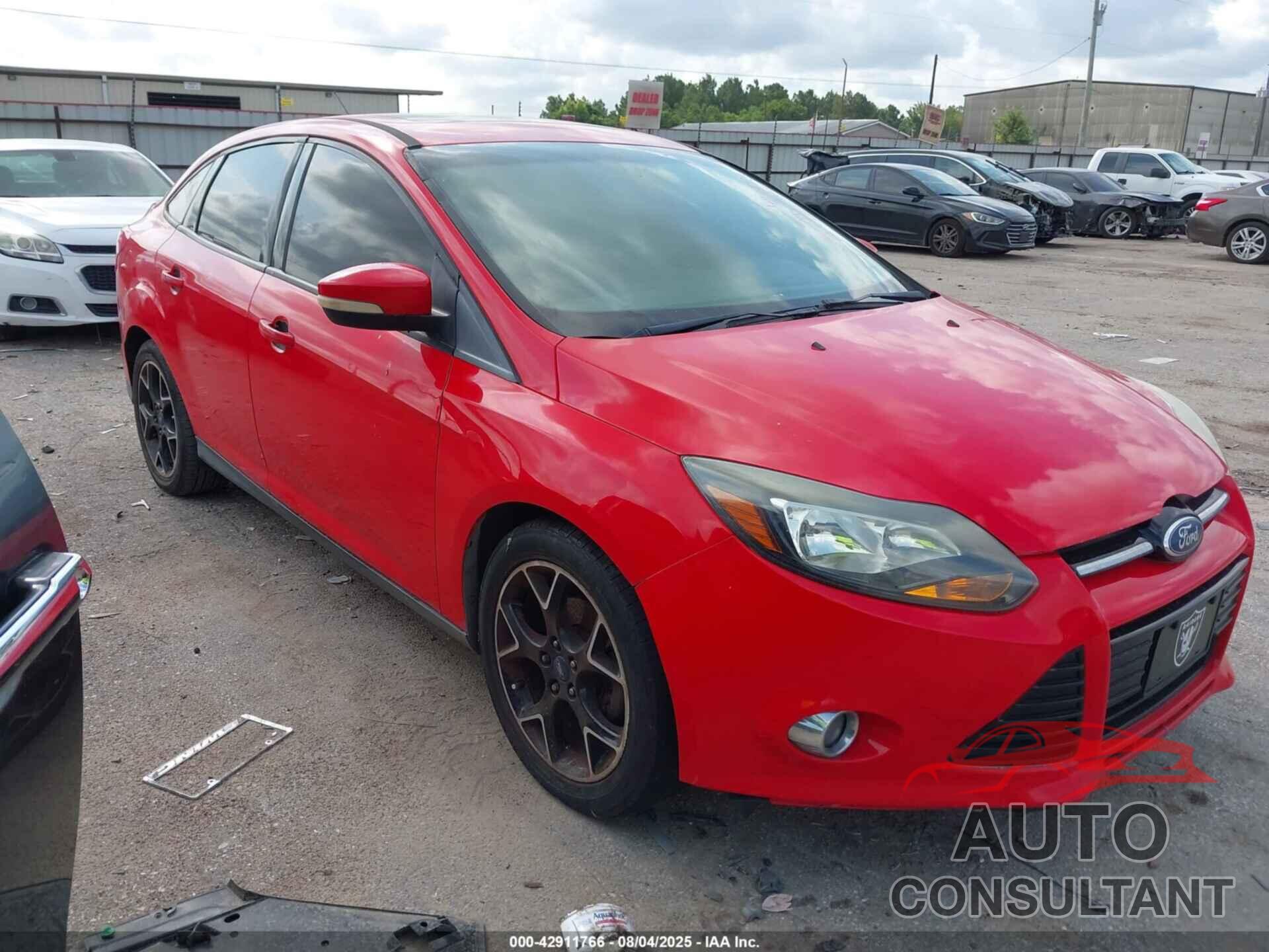FORD FOCUS 2012 - 1FAHP3F24CL304725