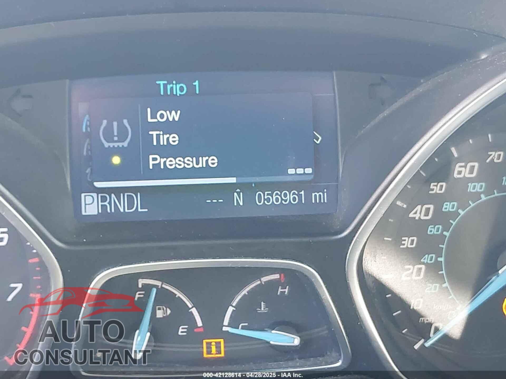 FORD FOCUS 2012 - 1FAHP3F27CL417875