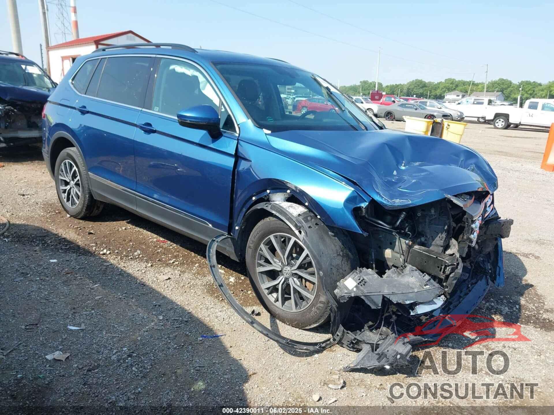 VOLKSWAGEN TIGUAN 2019 - 3VV2B7AX4KM083120