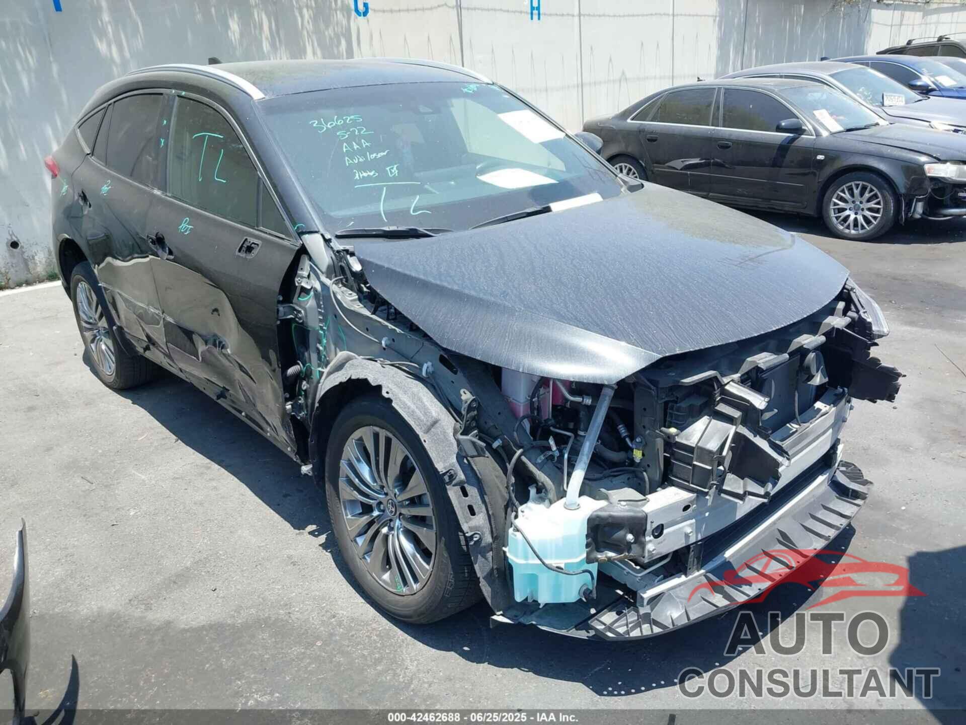 TOYOTA VENZA 2022 - JTEAAAAH9NJ112367
