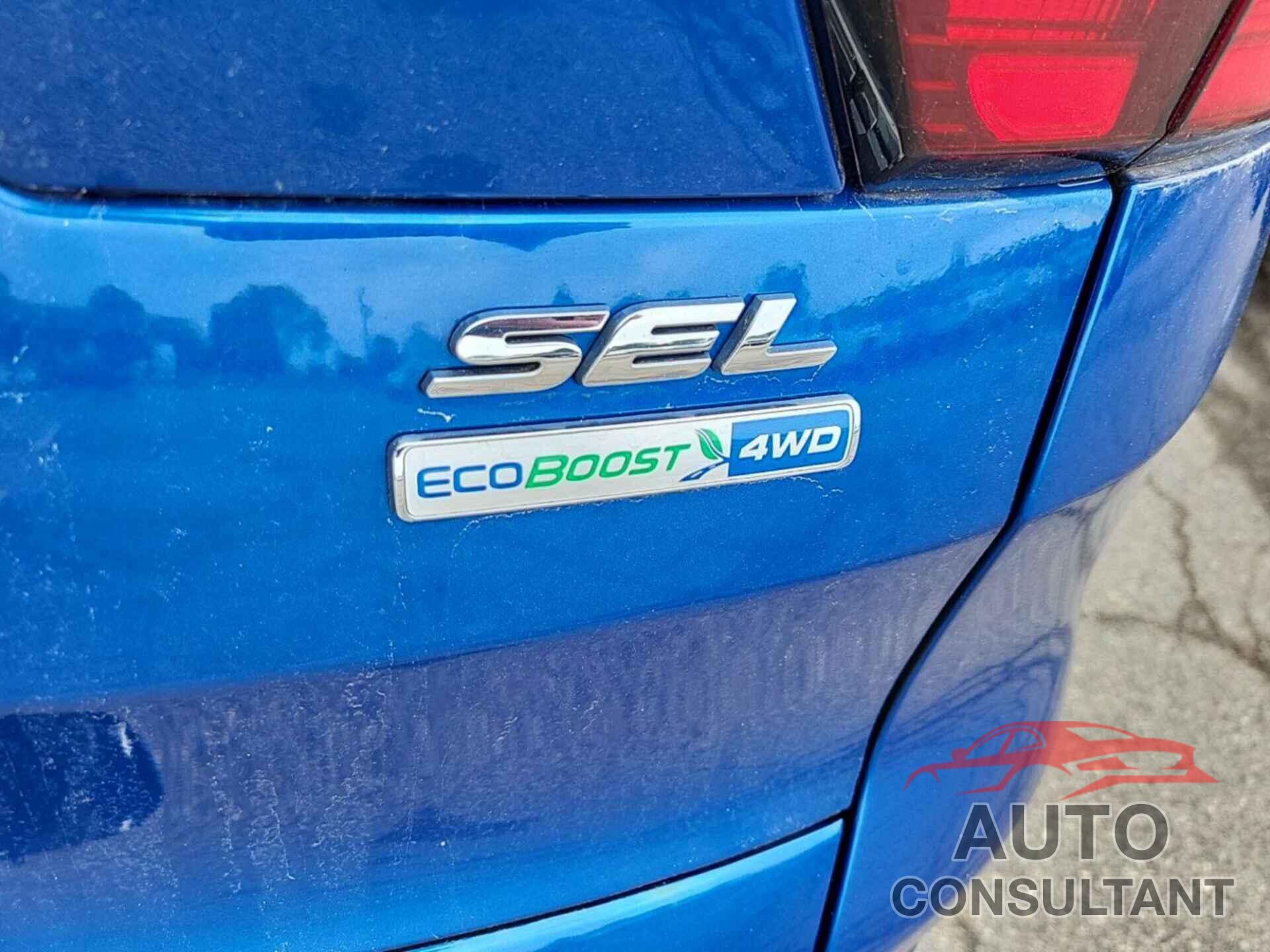 FORD ESCAPE 2019 - 1FMCU9HD4KUA19610