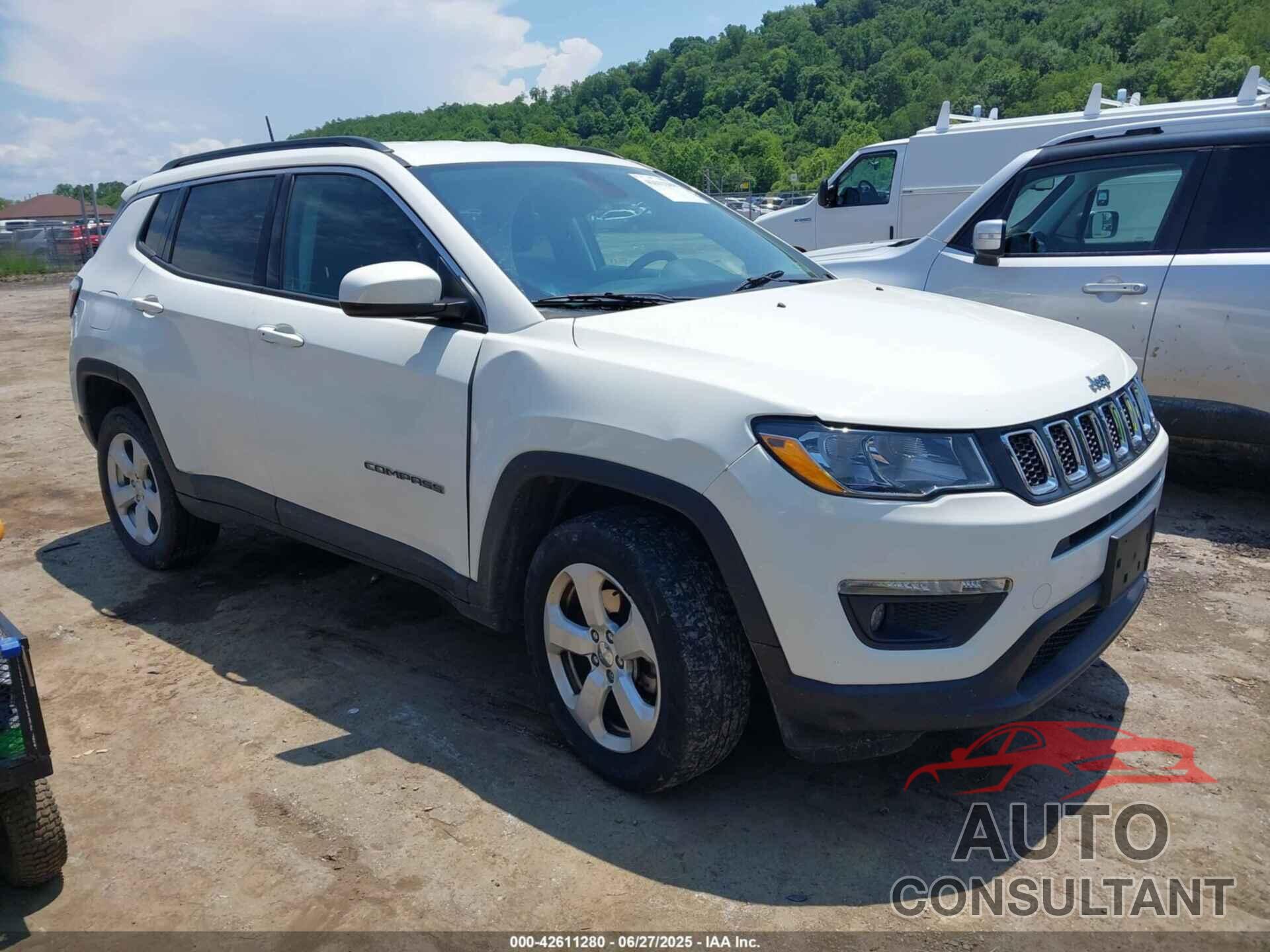 JEEP COMPASS 2018 - 3C4NJDBB5JT256809