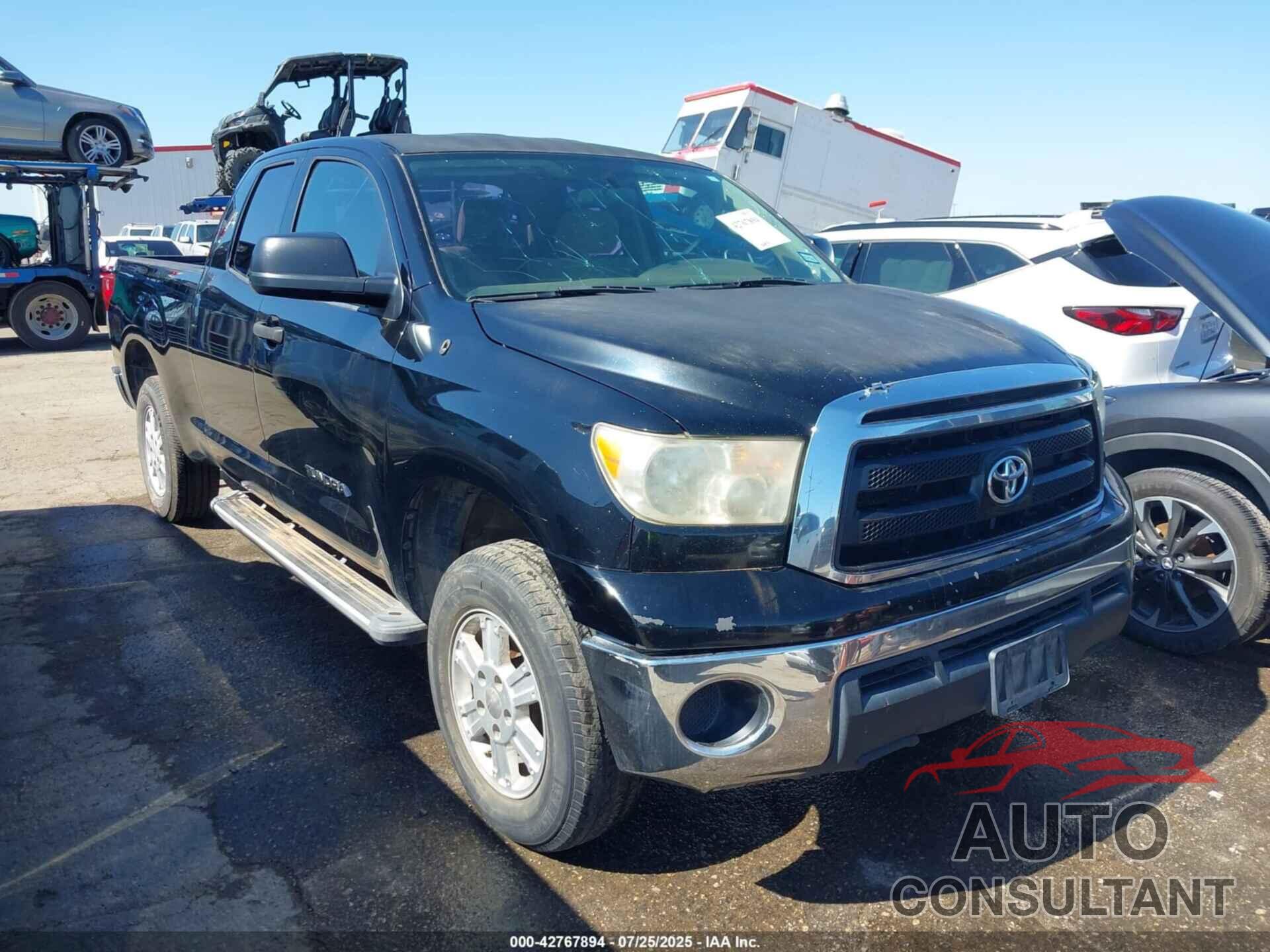 TOYOTA TUNDRA 2011 - 5TFRM5F17BX032723