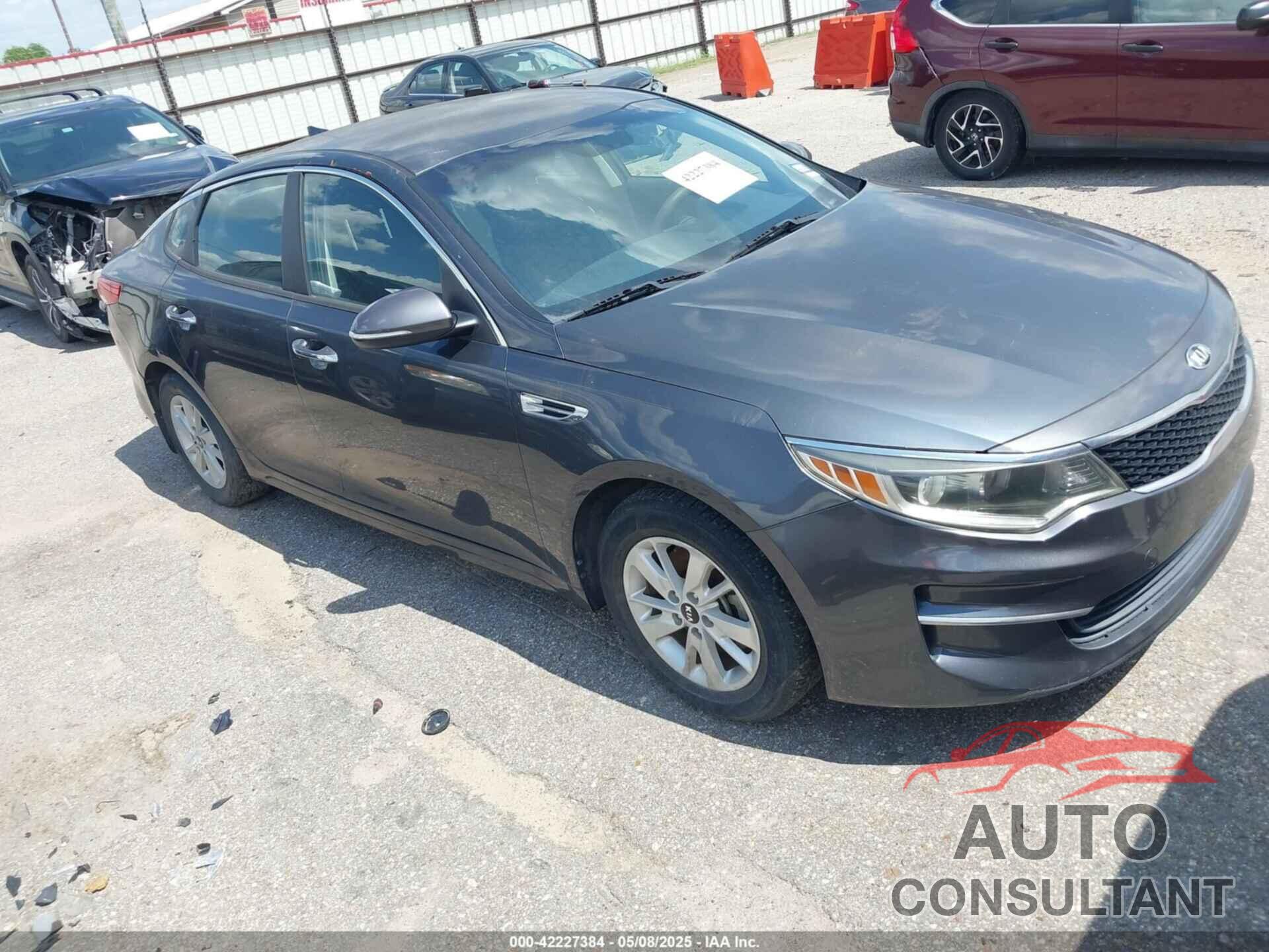 KIA OPTIMA 2016 - KNAGT4L3XG5110521