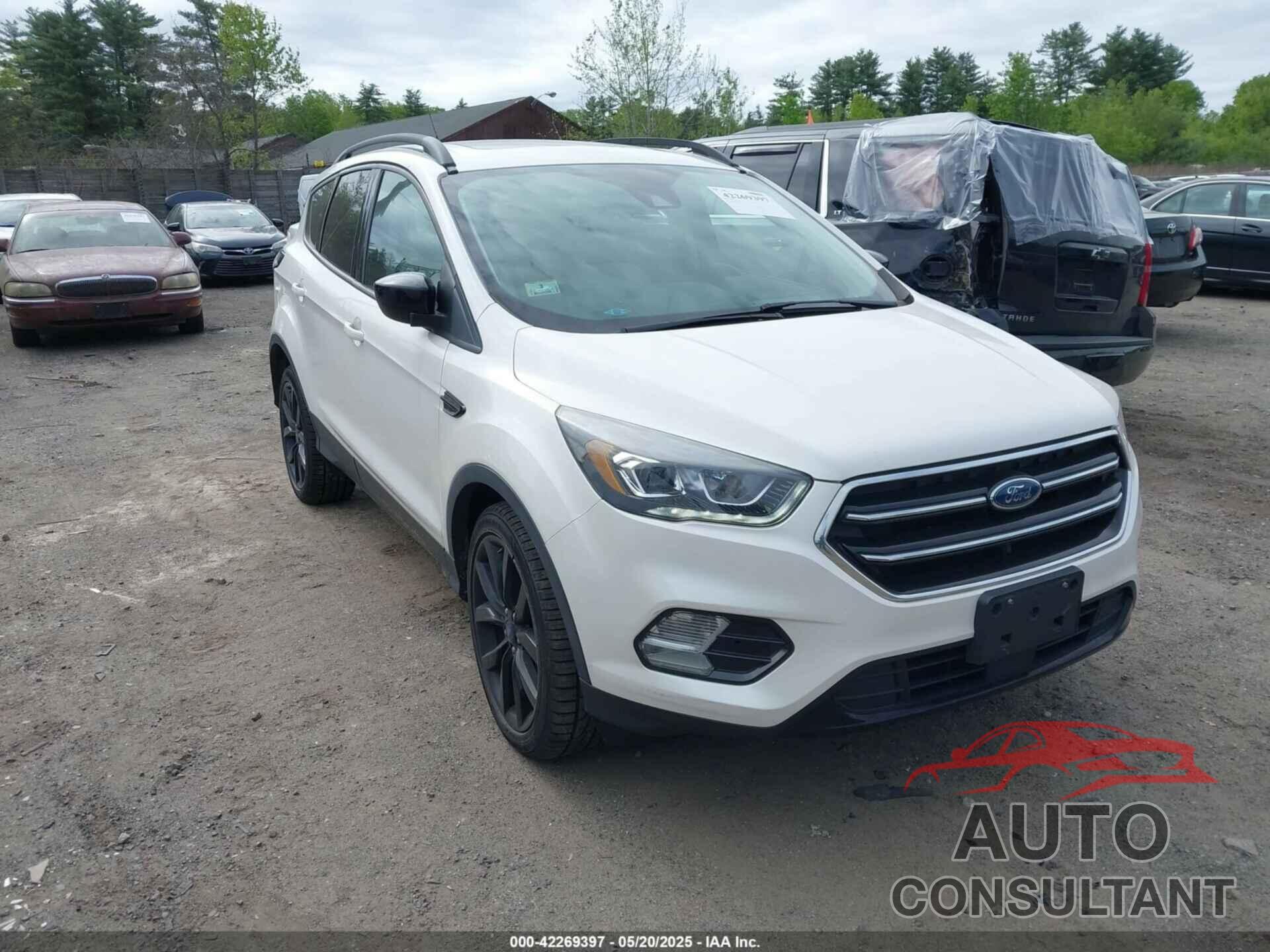 FORD ESCAPE 2018 - 1FMCU9HD6JUC66383