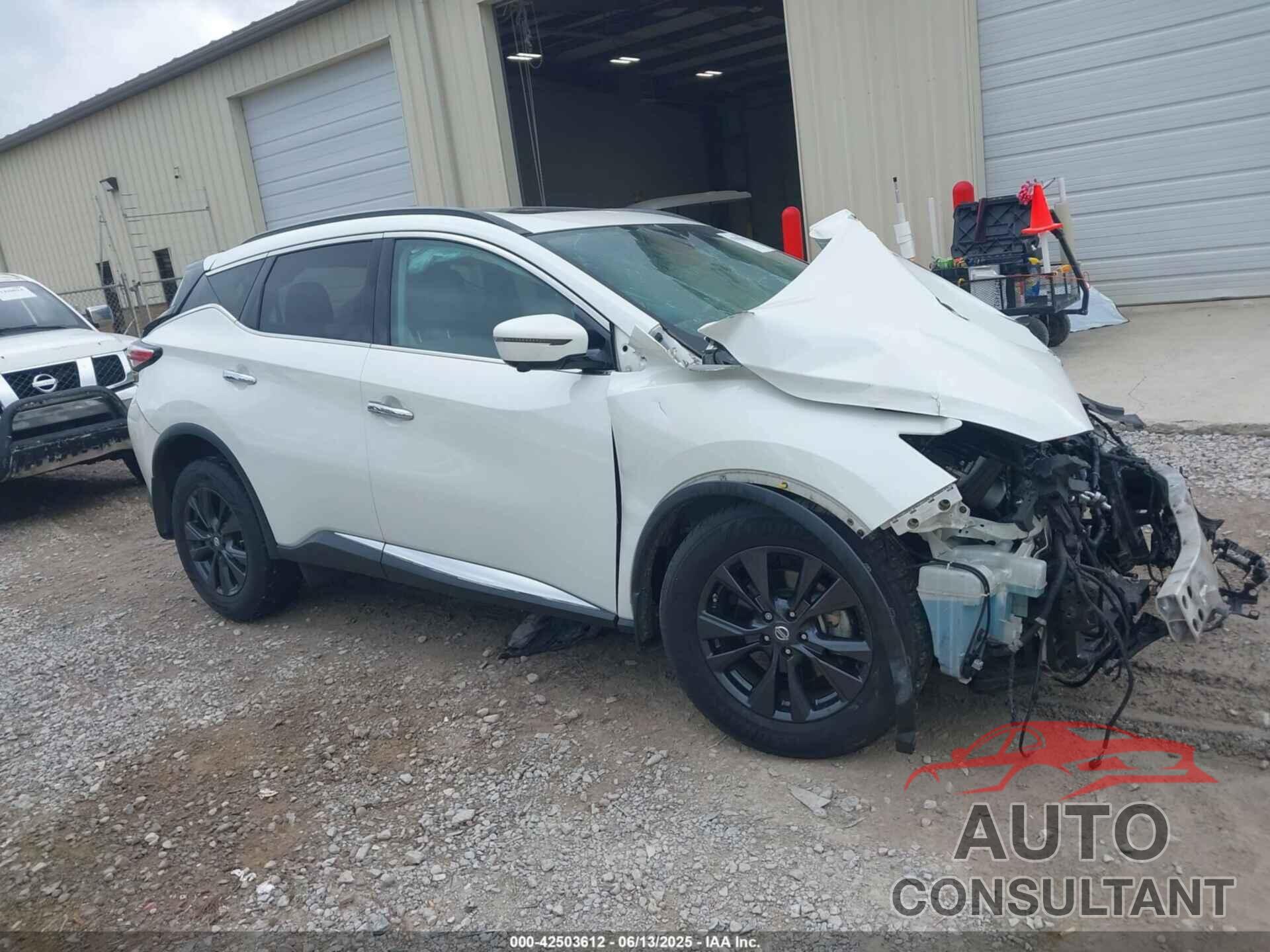 NISSAN MURANO 2018 - 5N1AZ2MG2JN143884