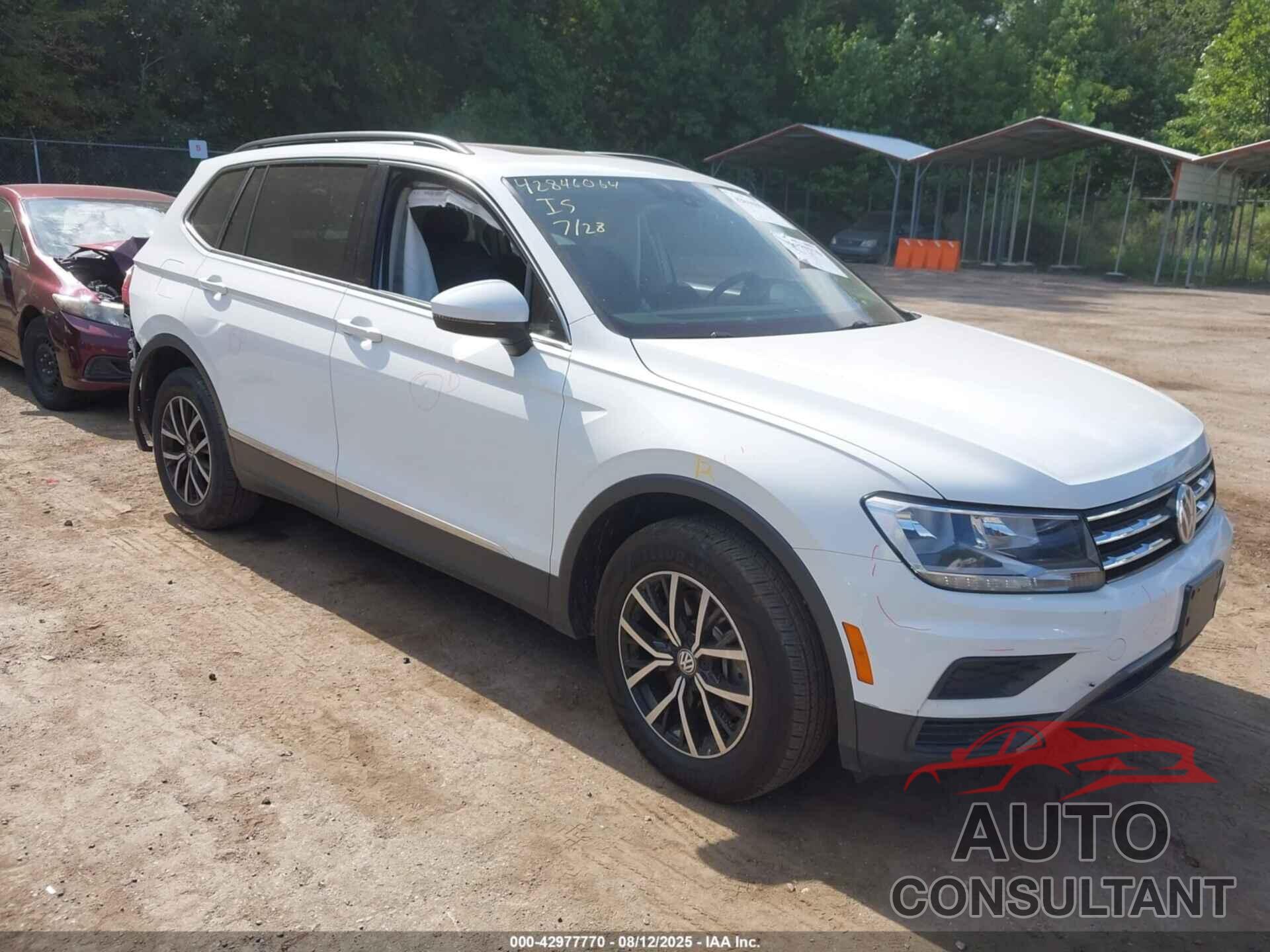 VOLKSWAGEN TIGUAN 2021 - 3VV2B7AX0MM028554