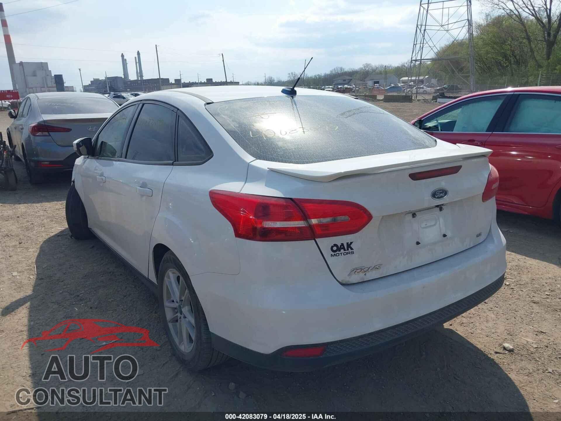 FORD FOCUS 2017 - 1FADP3F25HL234528