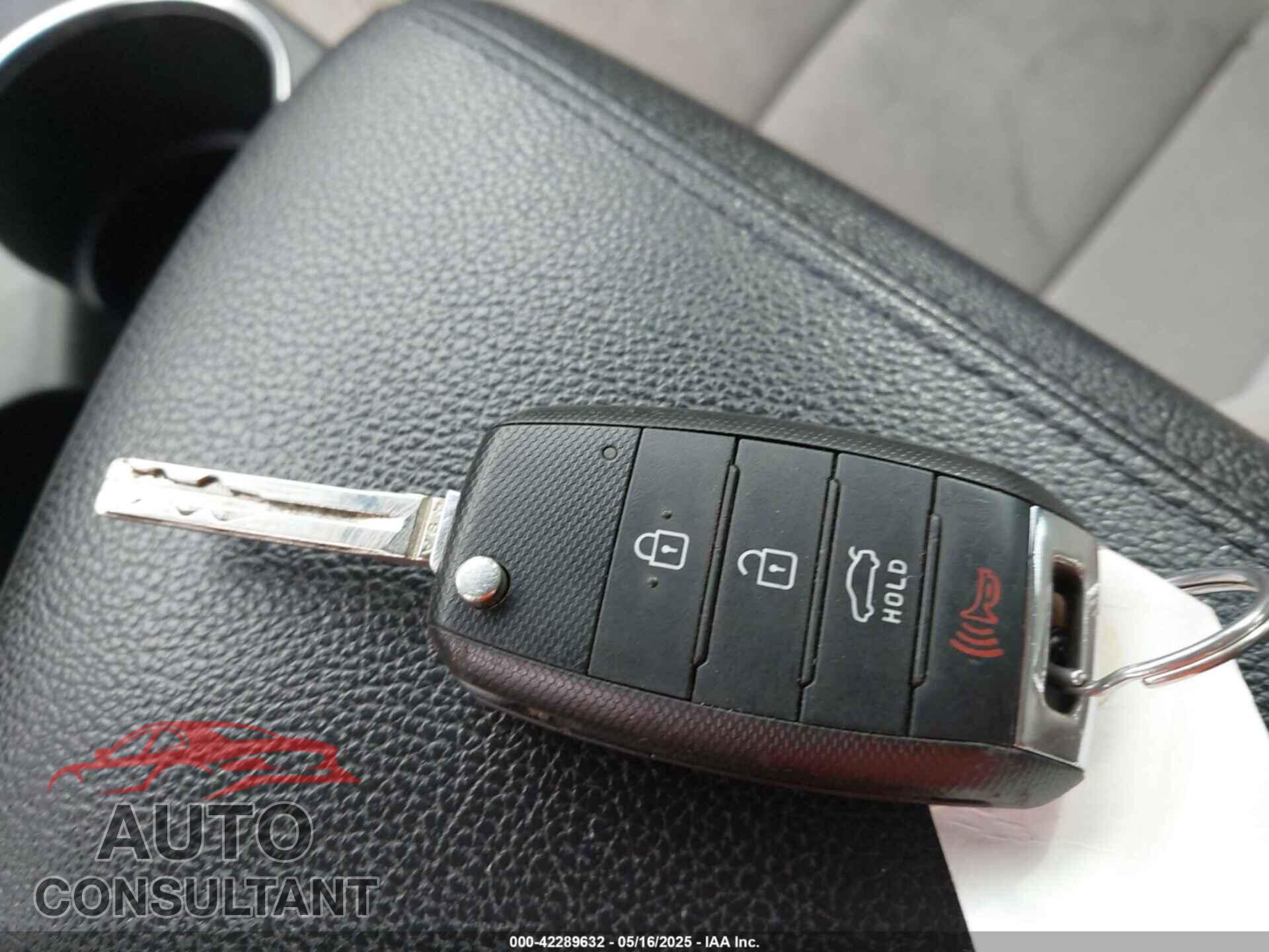 KIA OPTIMA 2014 - KNAGM4A72E5494343