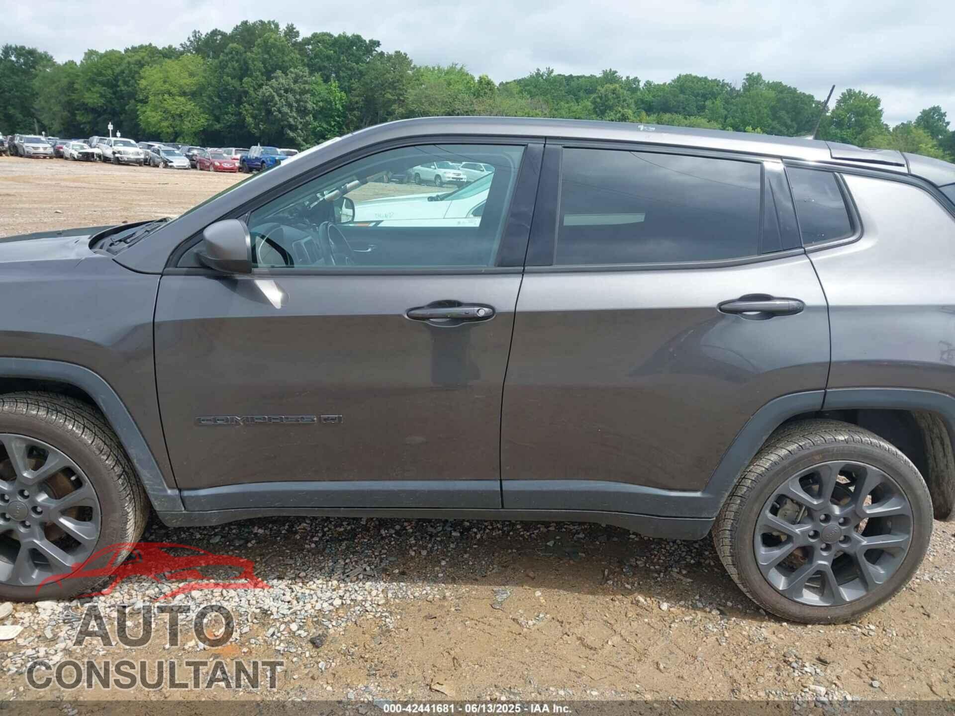 JEEP COMPASS 2021 - 3C4NJDEB5MT516982