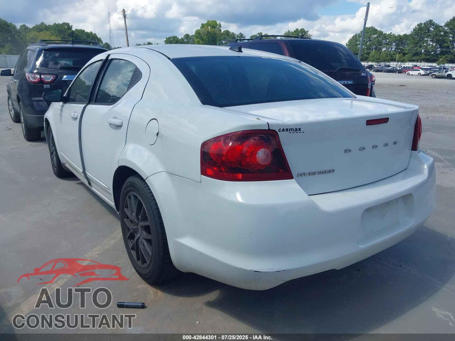 DODGE AVENGER 2013 - 1C3CDZAB7DN590569