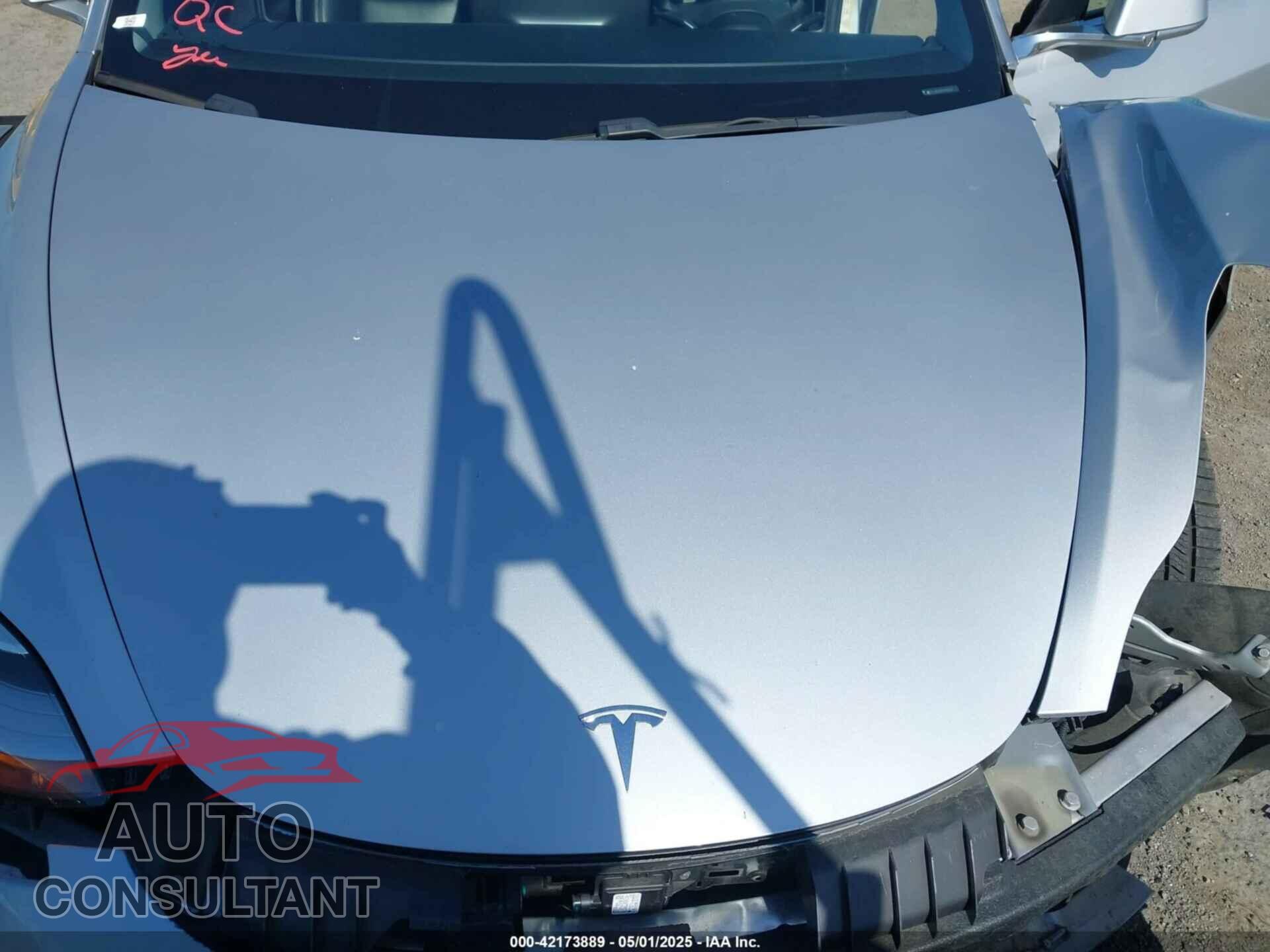 TESLA MODEL 3 2018 - 5YJ3E1EB4JF091128