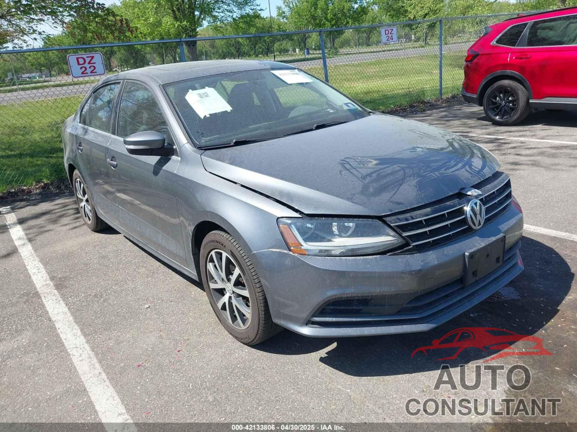 VOLKSWAGEN JETTA 2018 - 3VWDB7AJ4JM225870