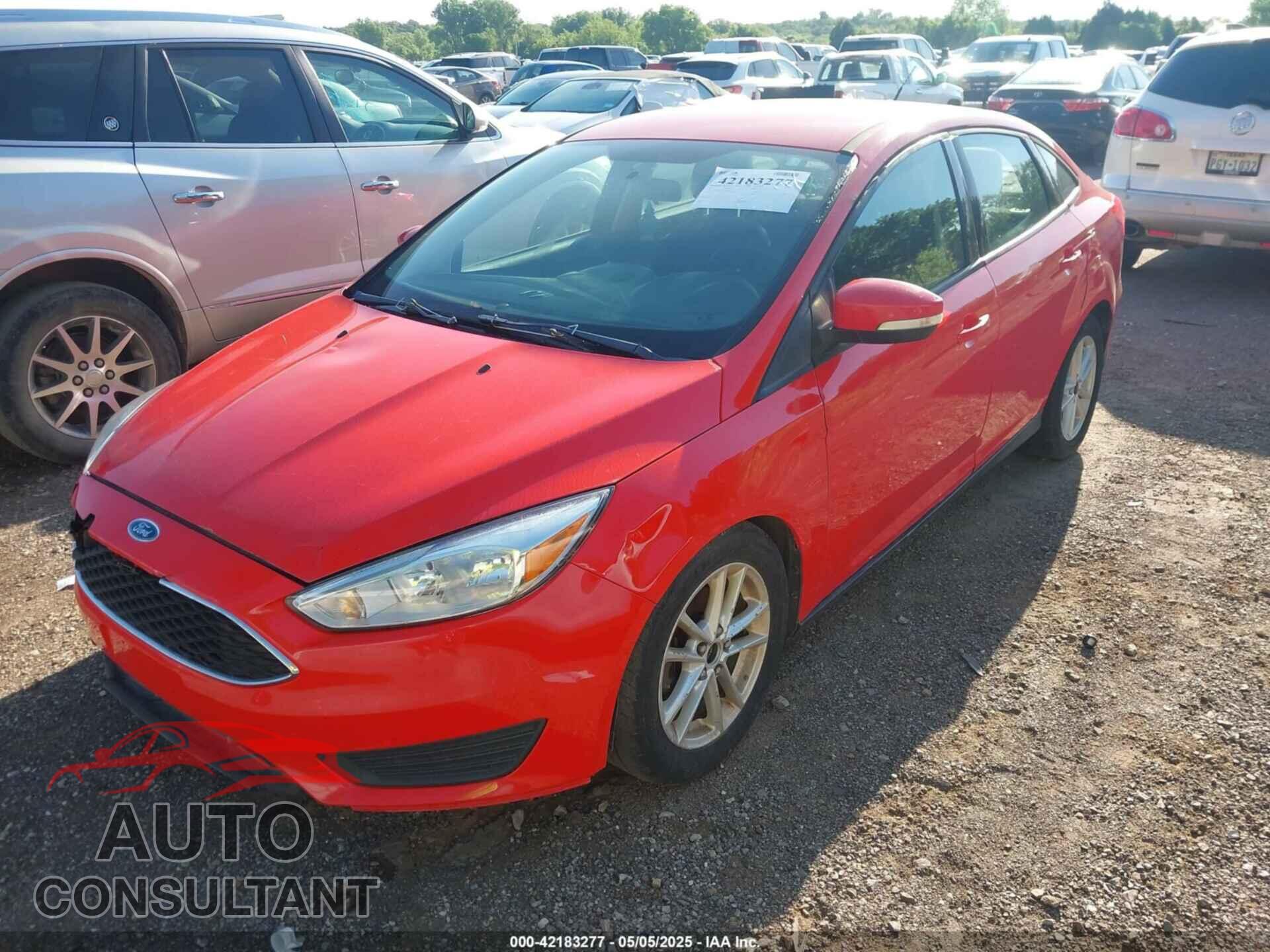 FORD FOCUS 2015 - 1FADP3F26FL271200