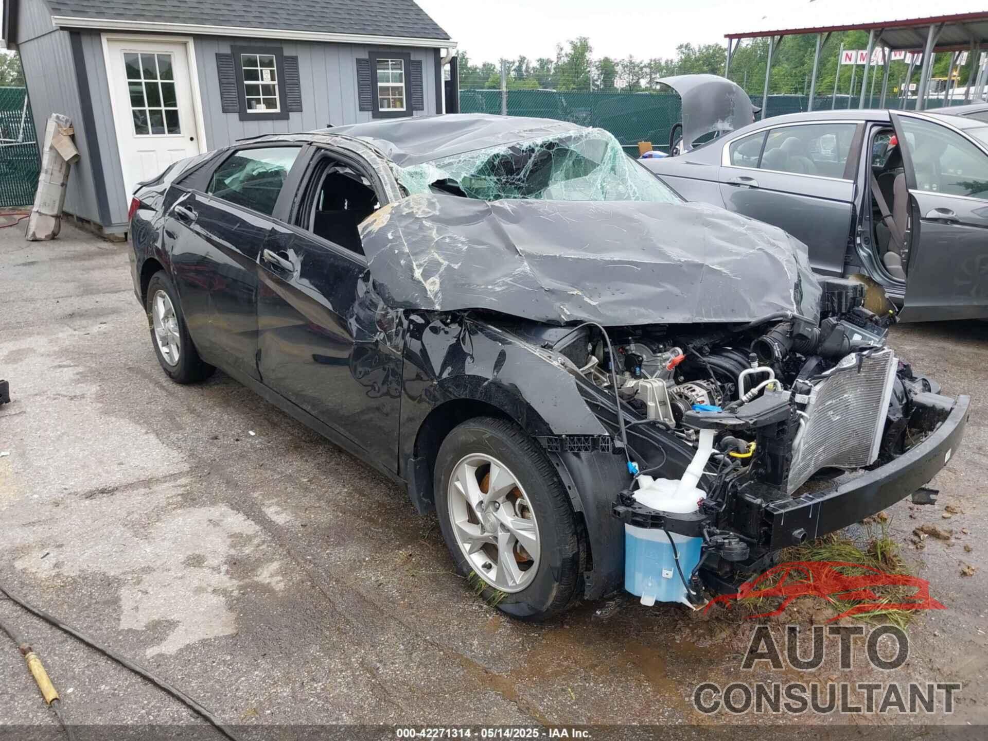 HYUNDAI ELANTRA 2023 - KMHLL4AG9PU629570