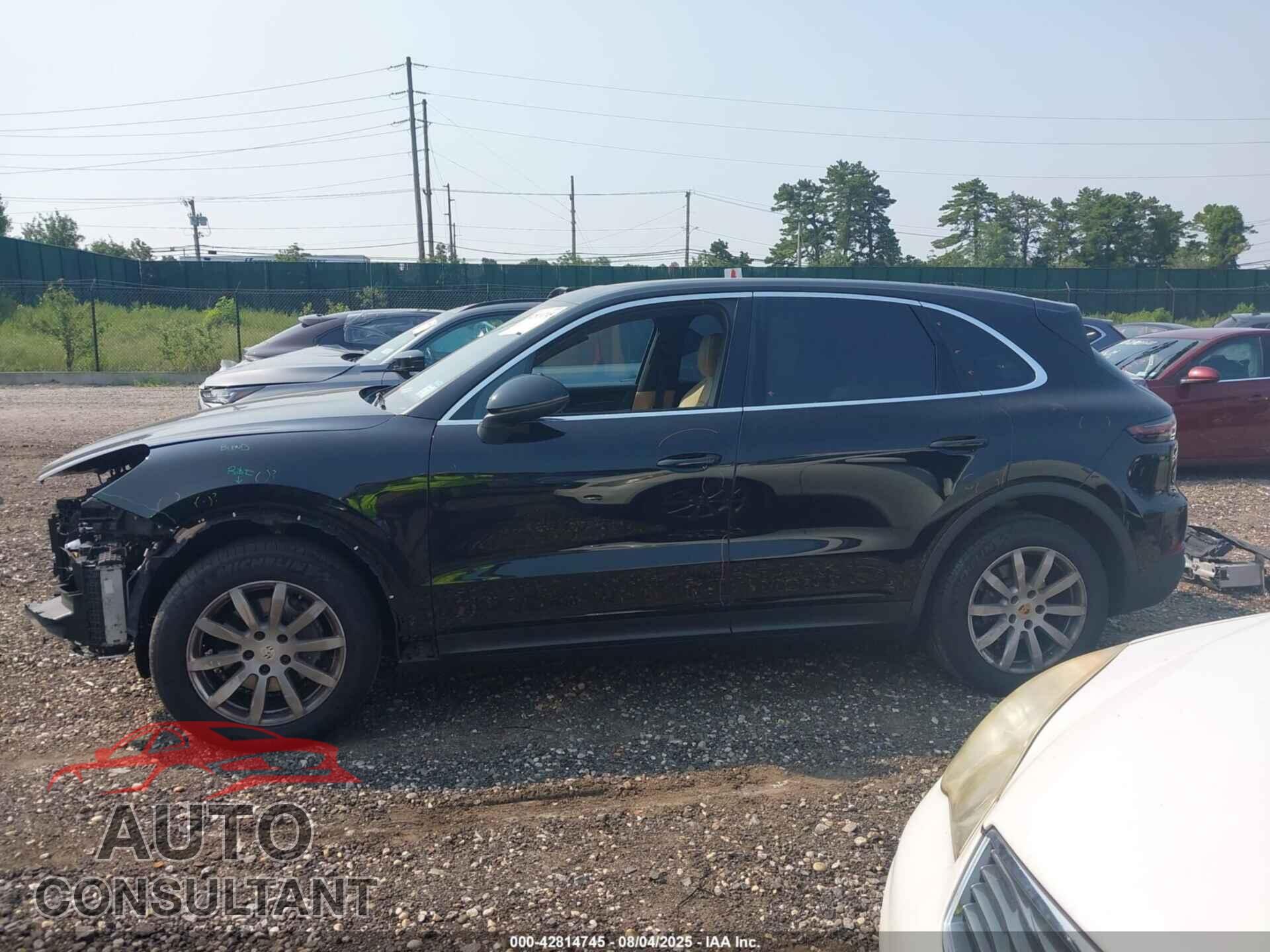 PORSCHE CAYENNE 2019 - WP1AA2AY4KDA18142