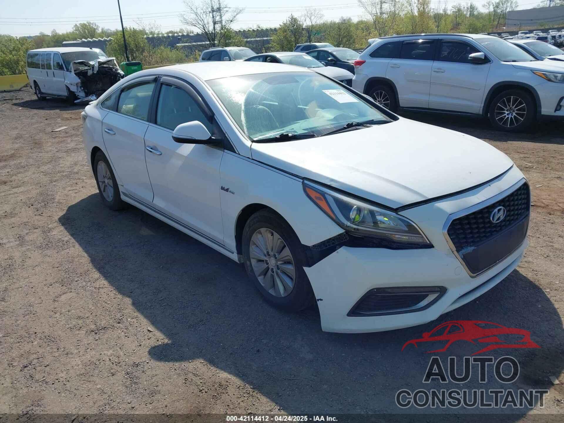 HYUNDAI SONATA HYBRID 2017 - KMHE24L1XHA058355