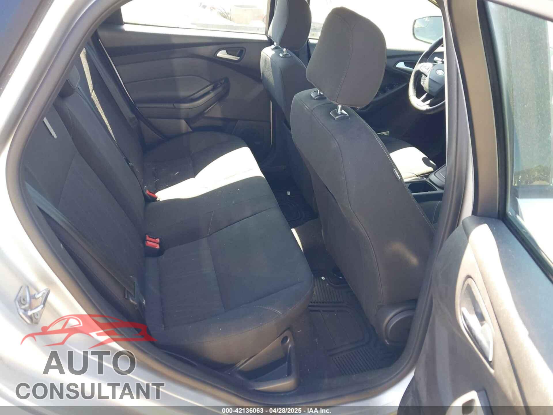 FORD FOCUS 2017 - 1FADP3F2XHL297608