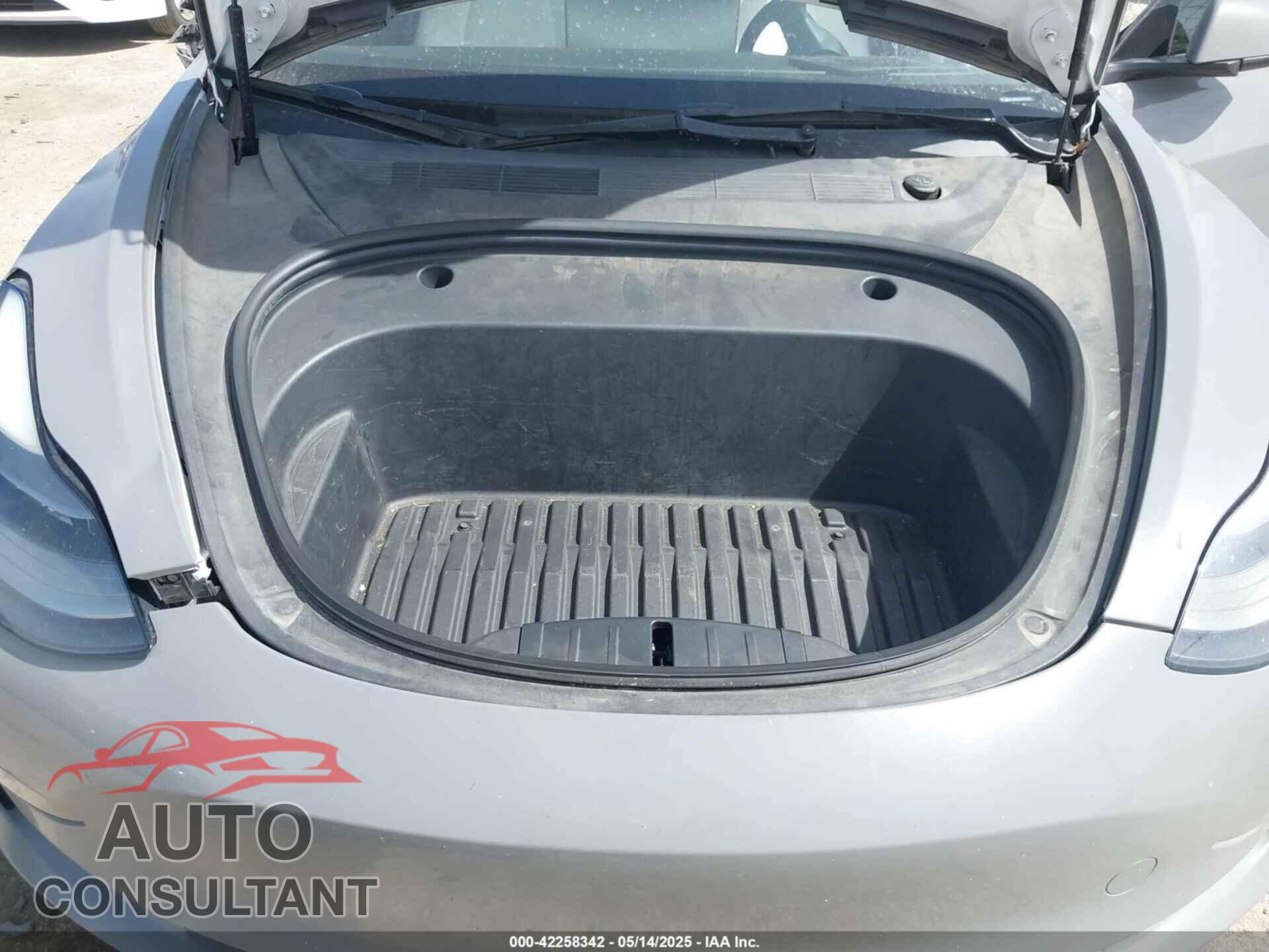 TESLA MODEL 3 2022 - 5YJ3E1EB2NF115416