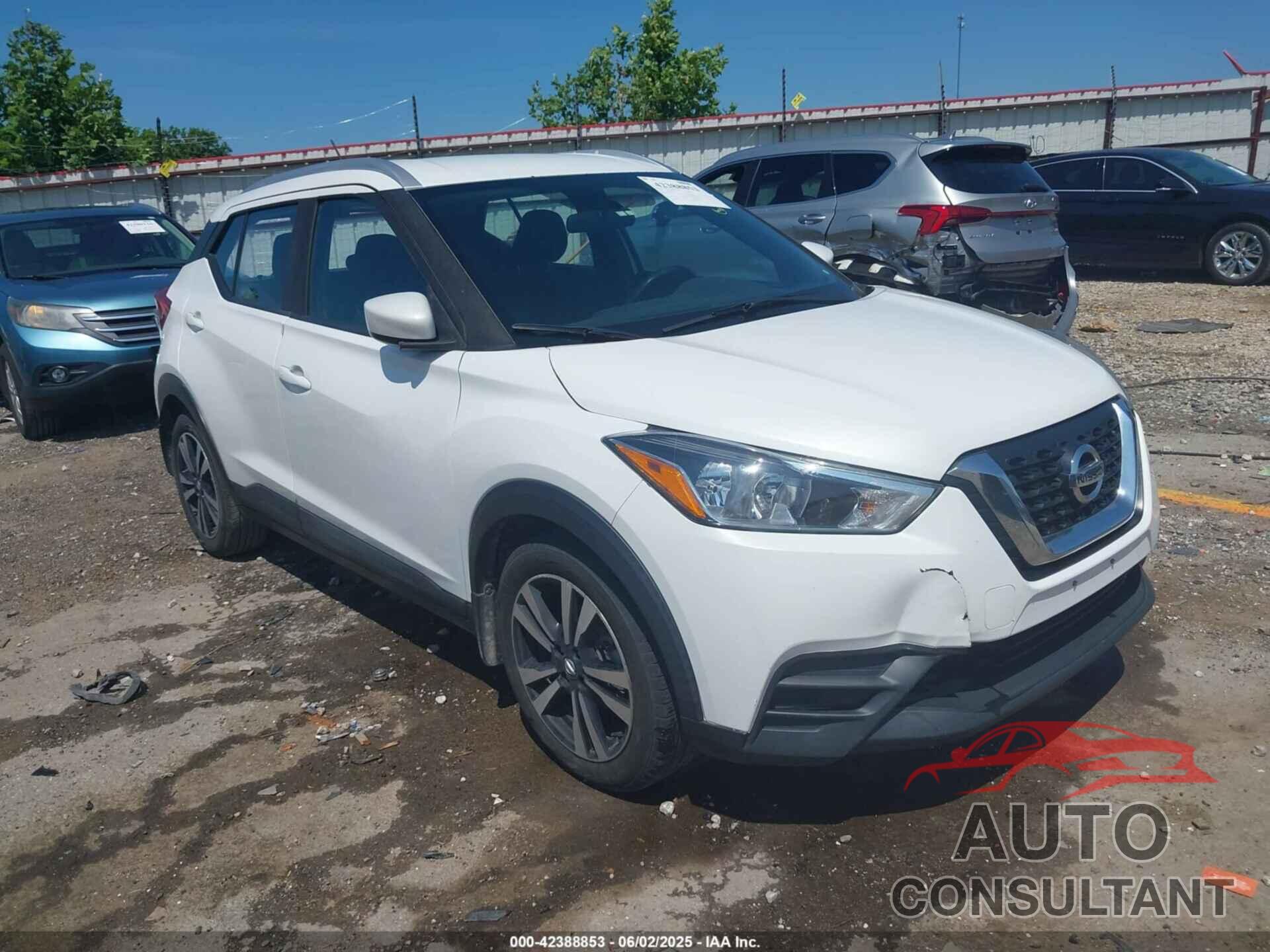 NISSAN KICKS 2018 - 3N1CP5CU9JL543164
